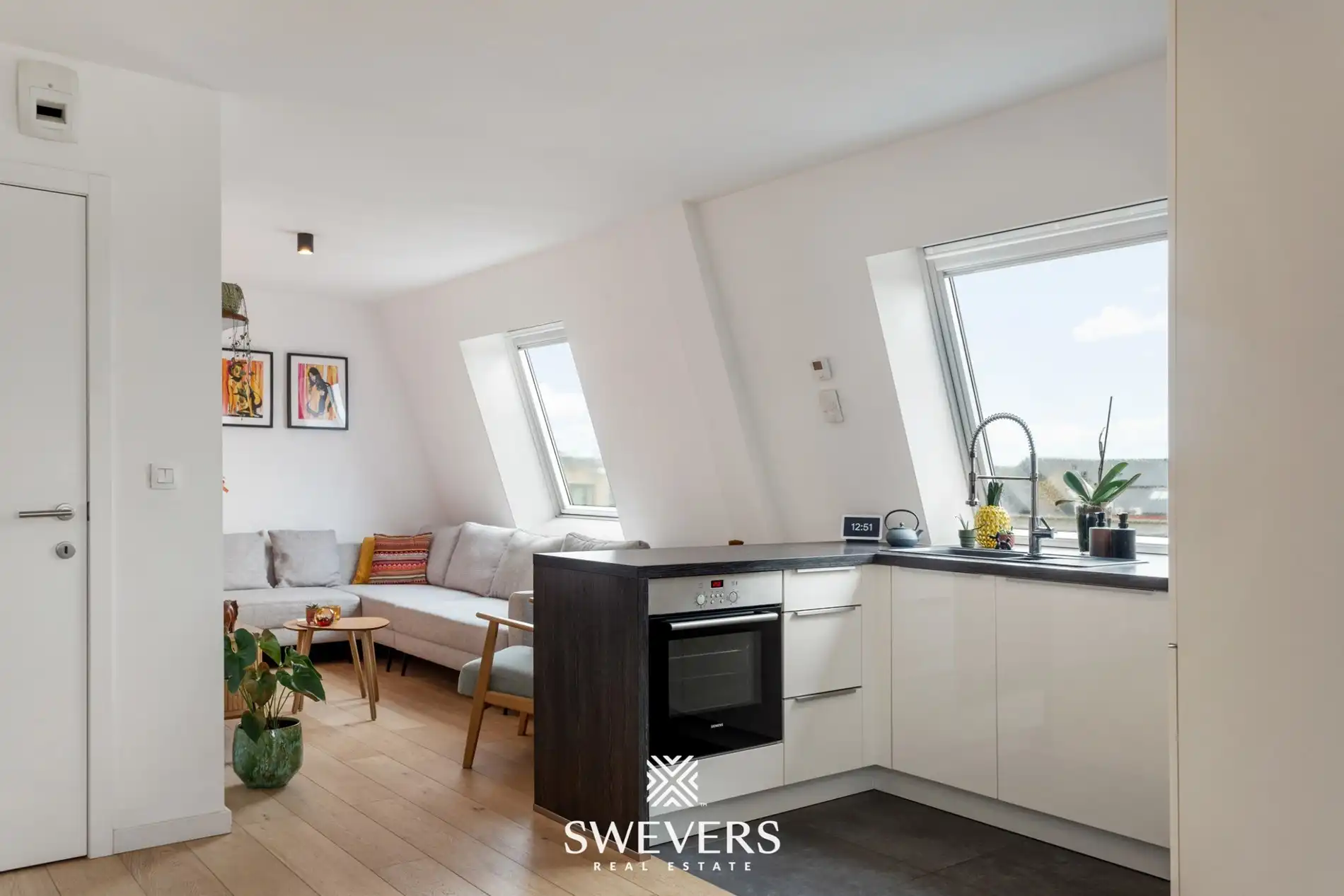 Ruim appartement (125m²) met 3 slpk in hartje Leopoldsburg foto 12