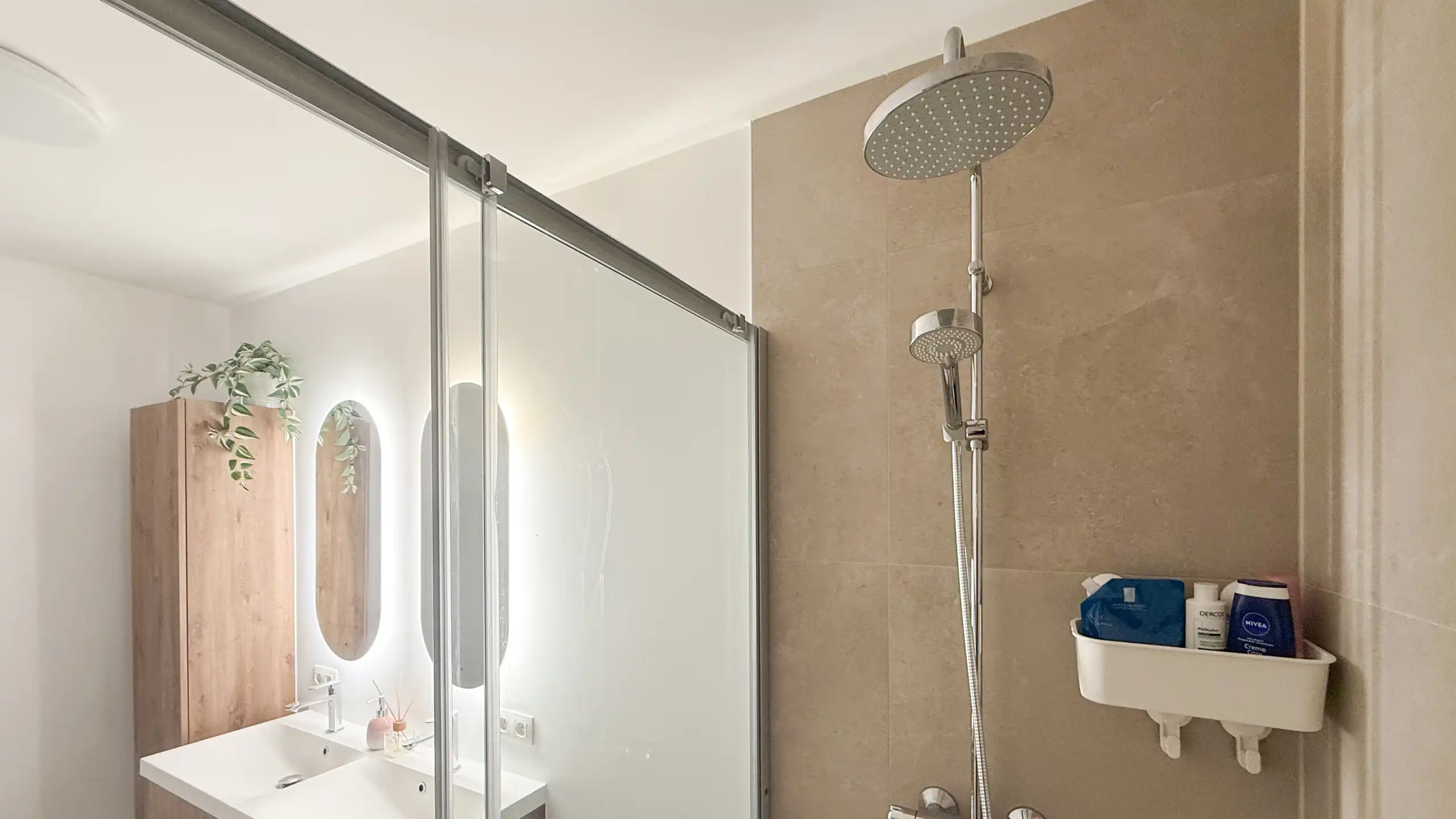 Luxueus nieuwbouwappartement met 3 slpks, parking+berging! foto 28