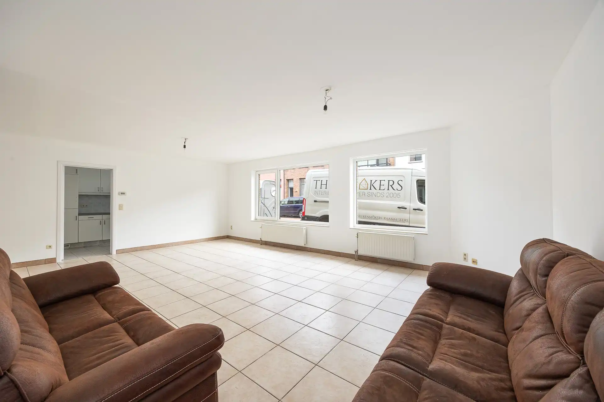 Gelijkvloers appartement met garage en tuin in Hemiksem foto 5