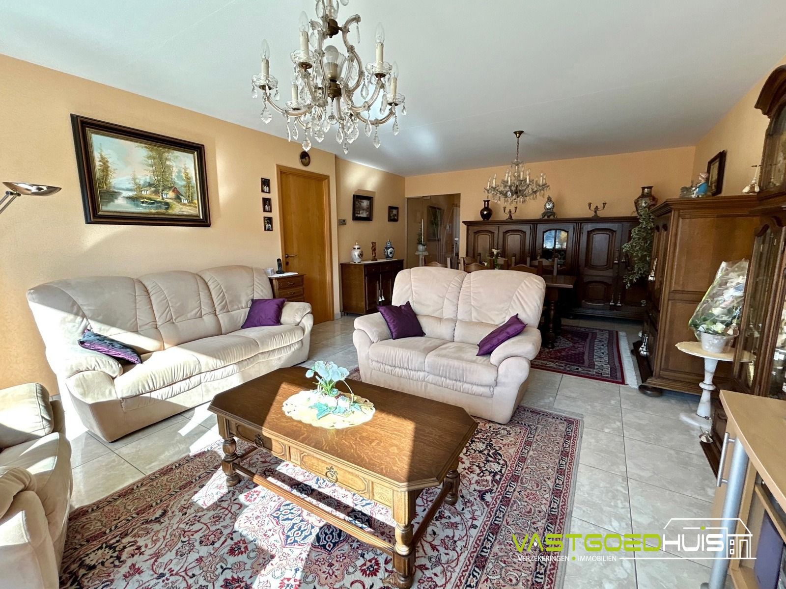 Prachtig appartement met terras, garage en autostaanplaatsen foto 12