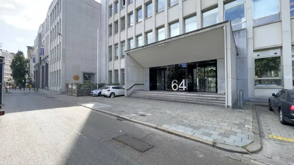 Stijlvolle kantoren te huur in WAW building Antwerpen foto 2