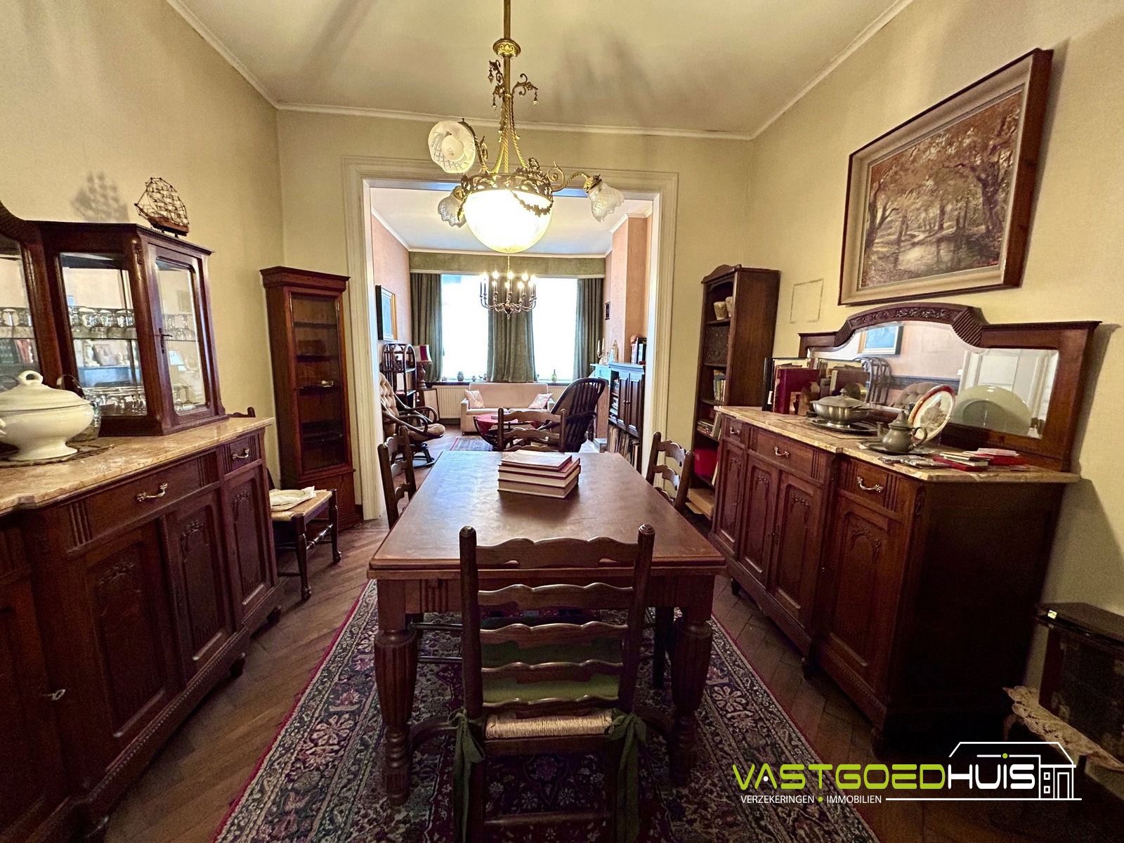 Karaktervolle, gesloten bebouwing met tuin en garage! foto 11