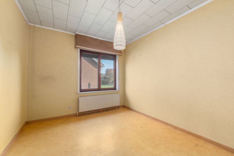 Goed gelegen ruime woning 3 slaapkamers op 671m²! foto 10