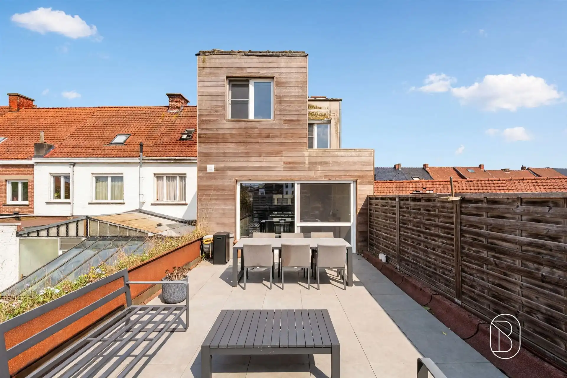 Bel-etage met 3 slpk en garage van 122m² in Kortrijk foto 2