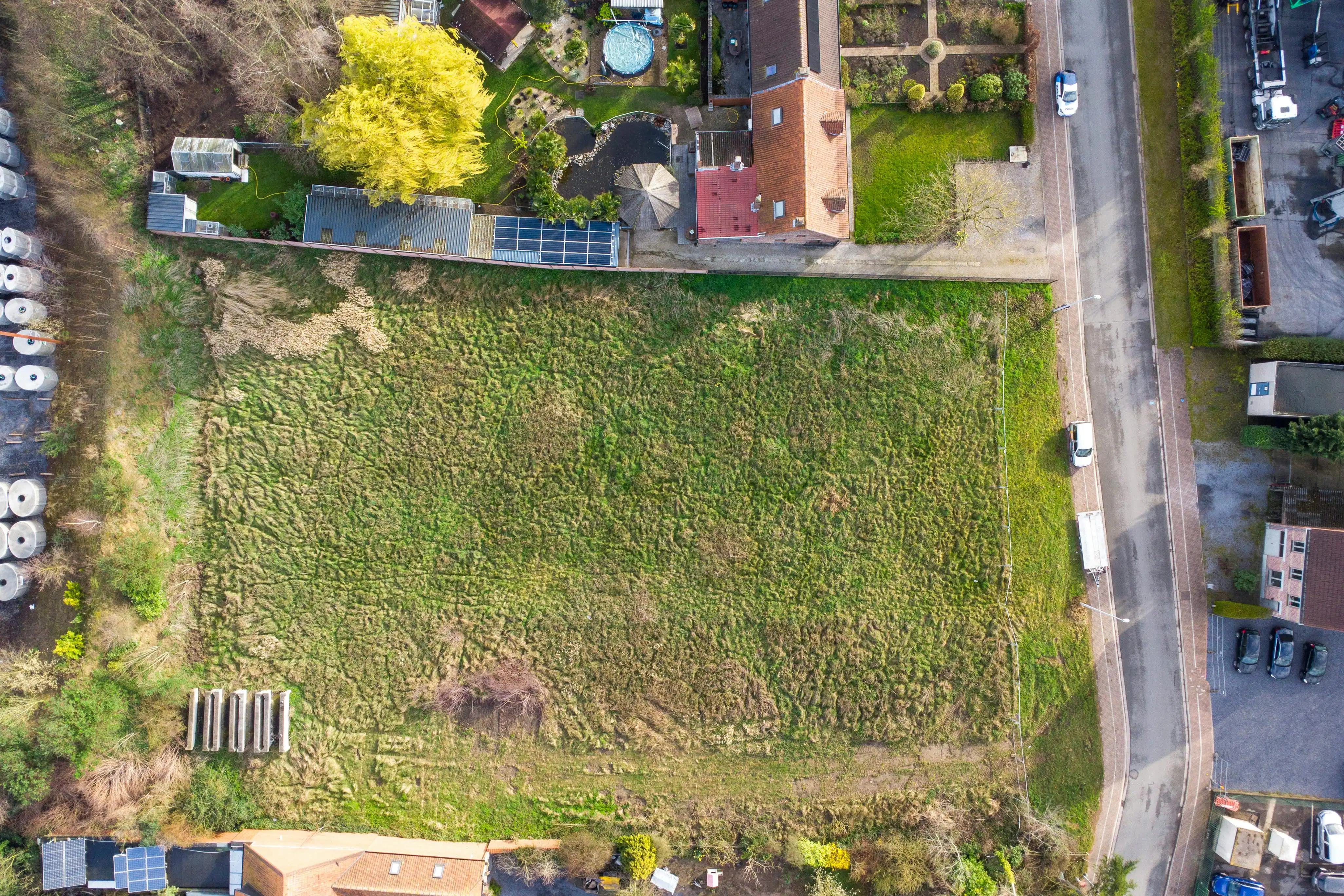 Uniek stuk bouwgrond te koop van 4.500 m² met tal van mogelijkheden foto 2