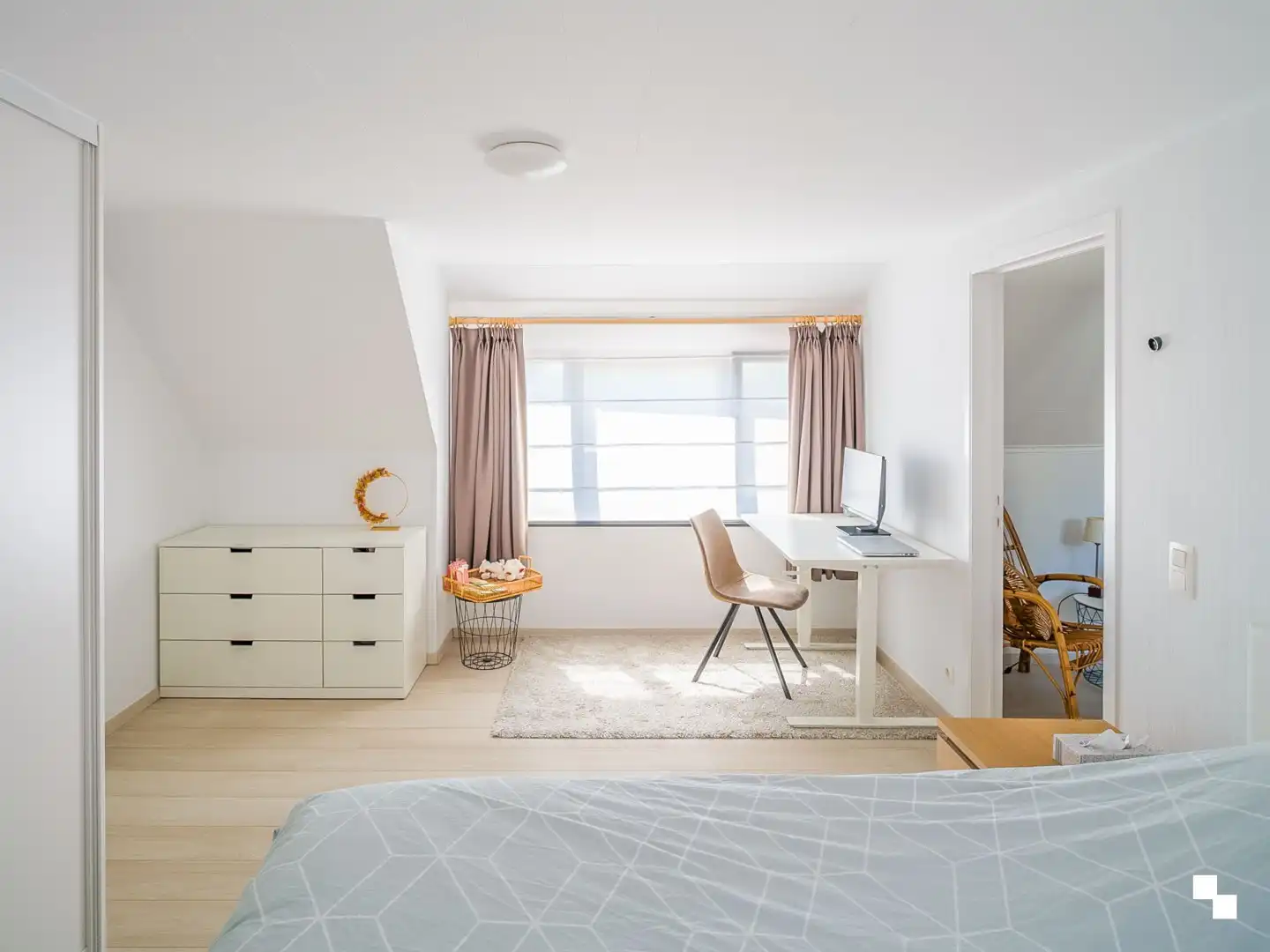 Moderne instapklare woning aan station Melle foto 14