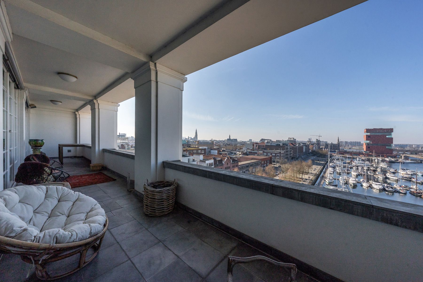 Villa in the sky met zicht over Antwerpen en op de Schelde foto 6