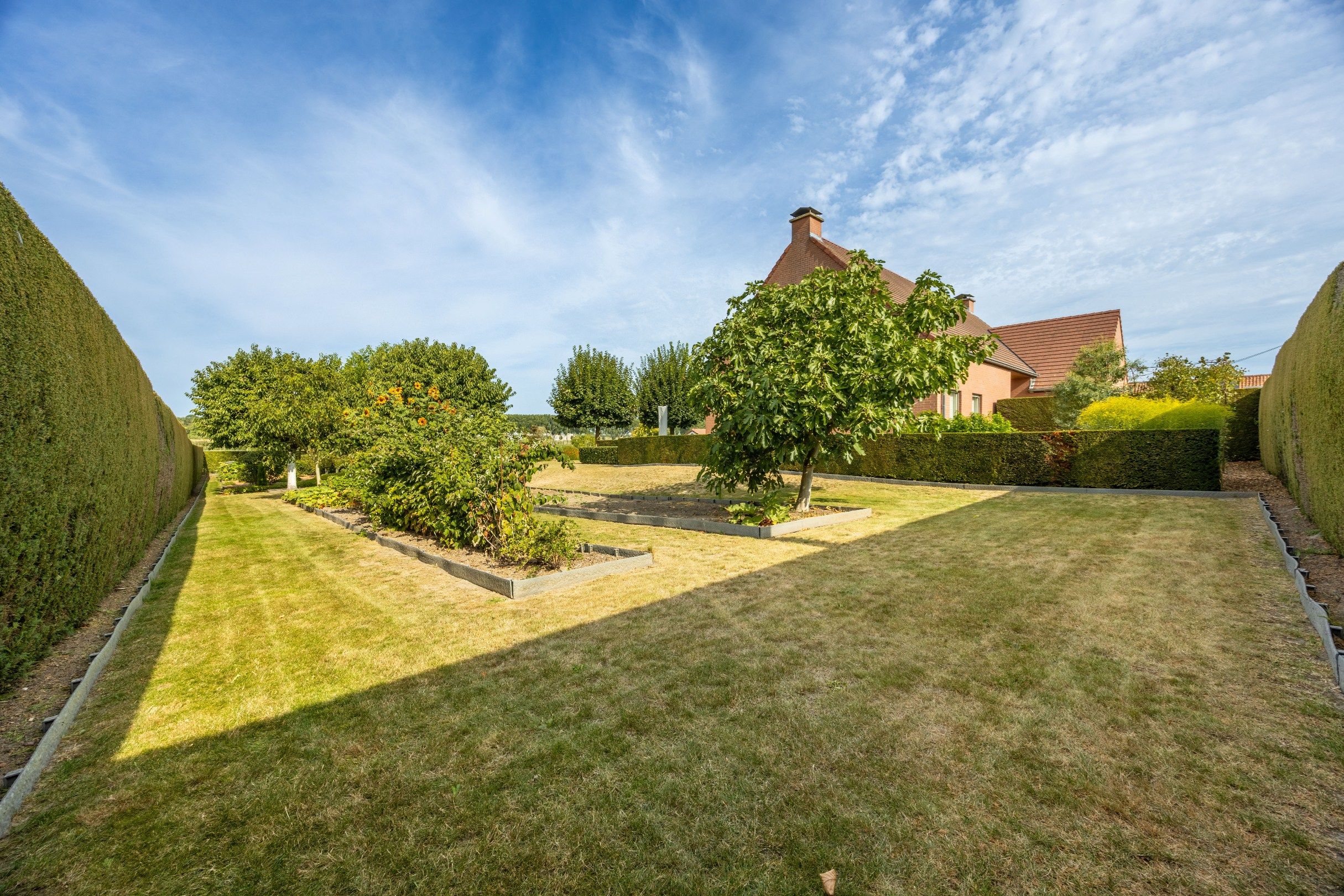 LANDELIJK GELEGEN VILLA OP 2573 M² foto 31