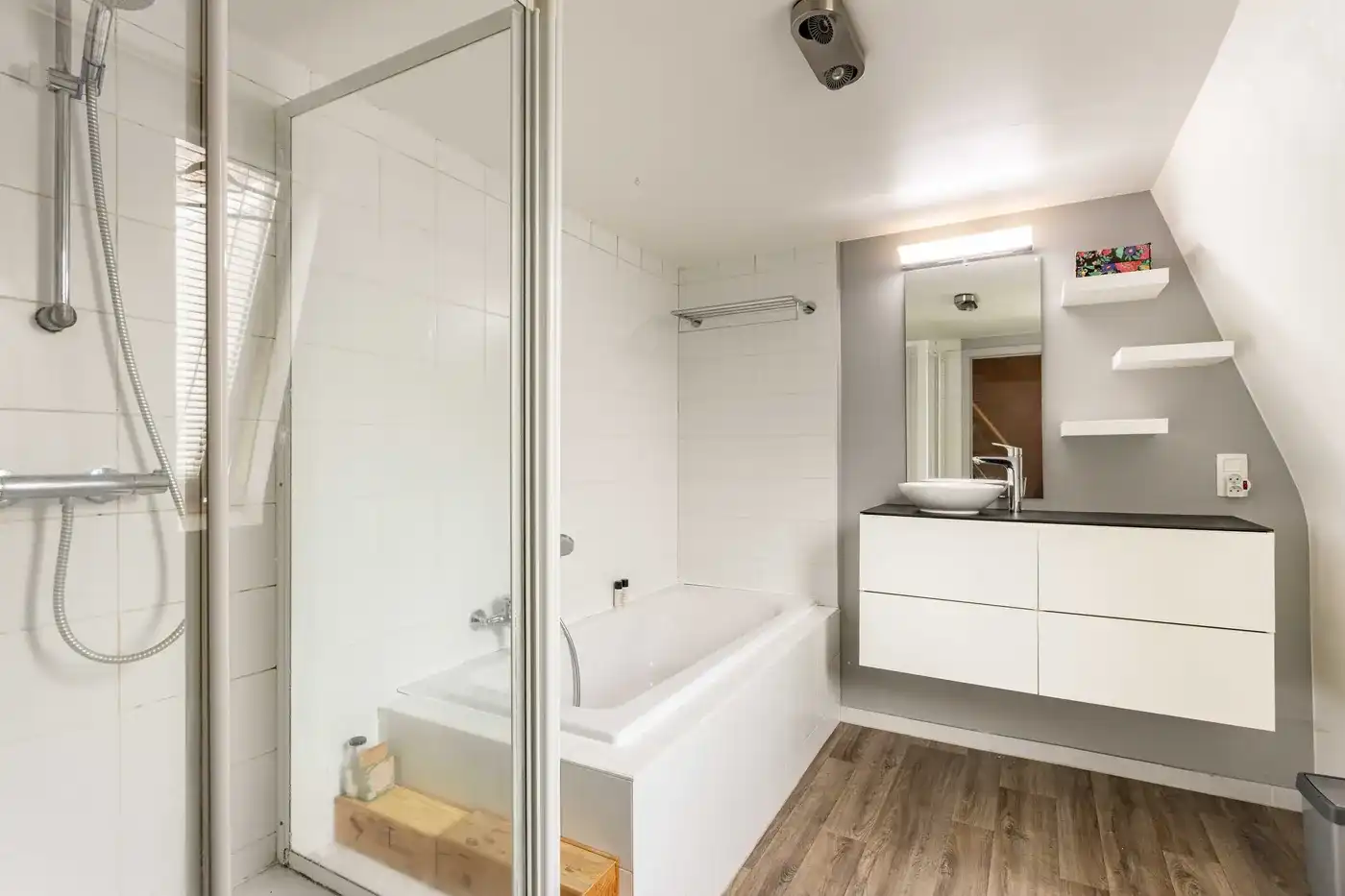 Instapklare woning met 3 slaapkamers in Zwevegem foto 15