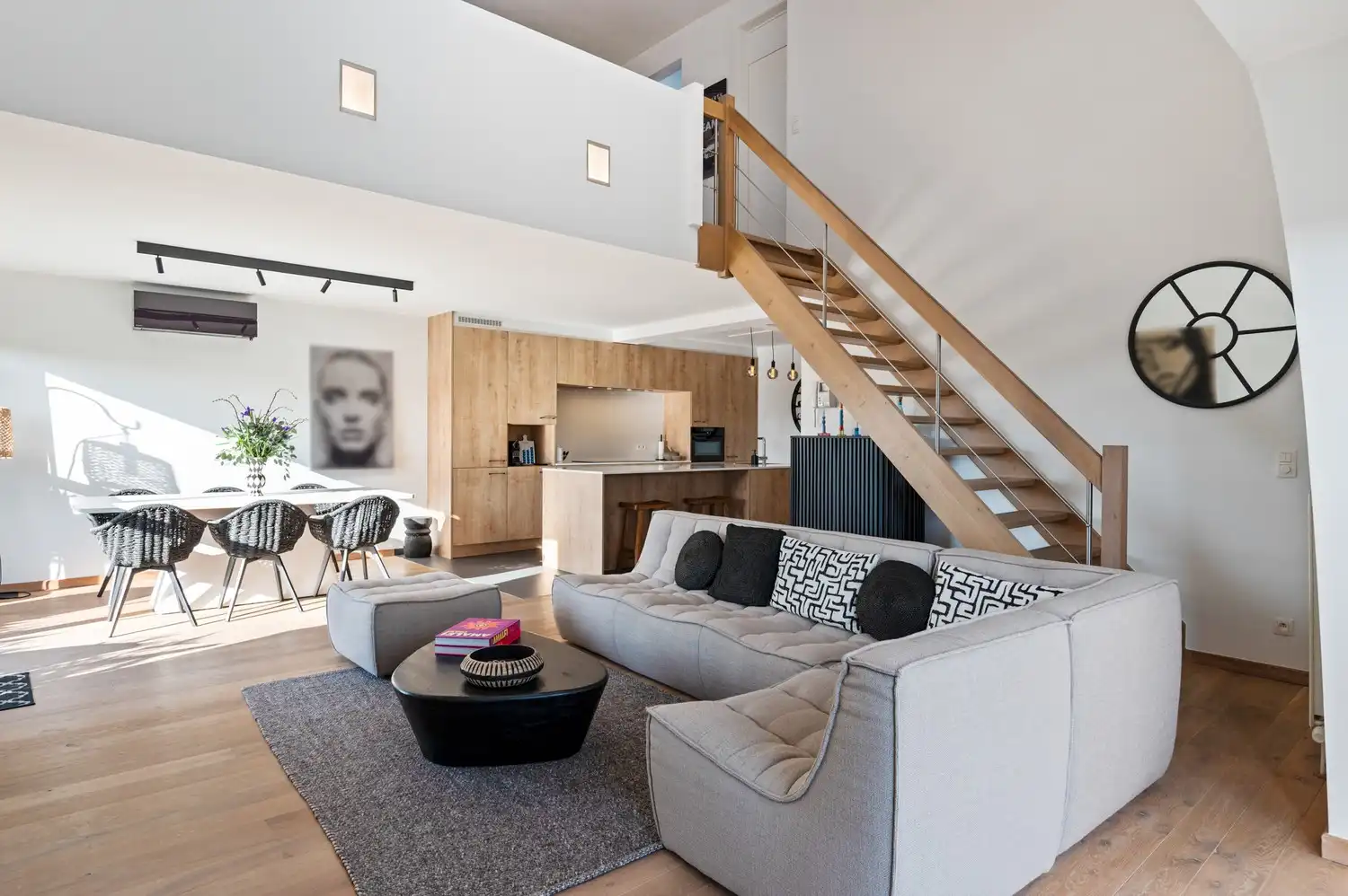 Uniek duplex appartement met 3 slaapkamers op gunstige locatie in Kontich foto 10