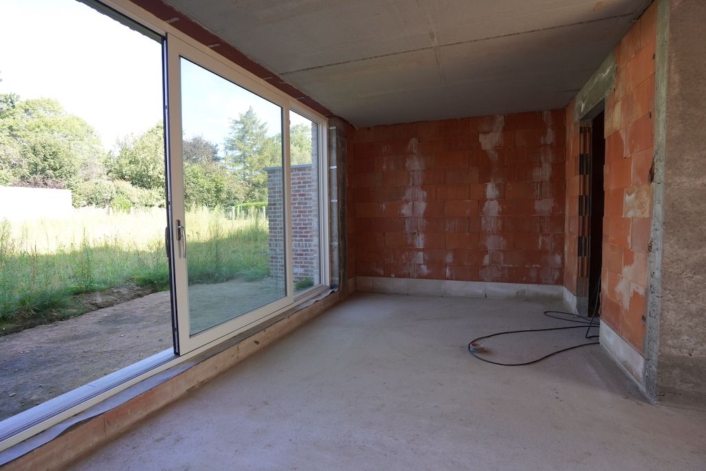 We verkopen de middelste! Toffe rijwoning met grote tuin foto 4