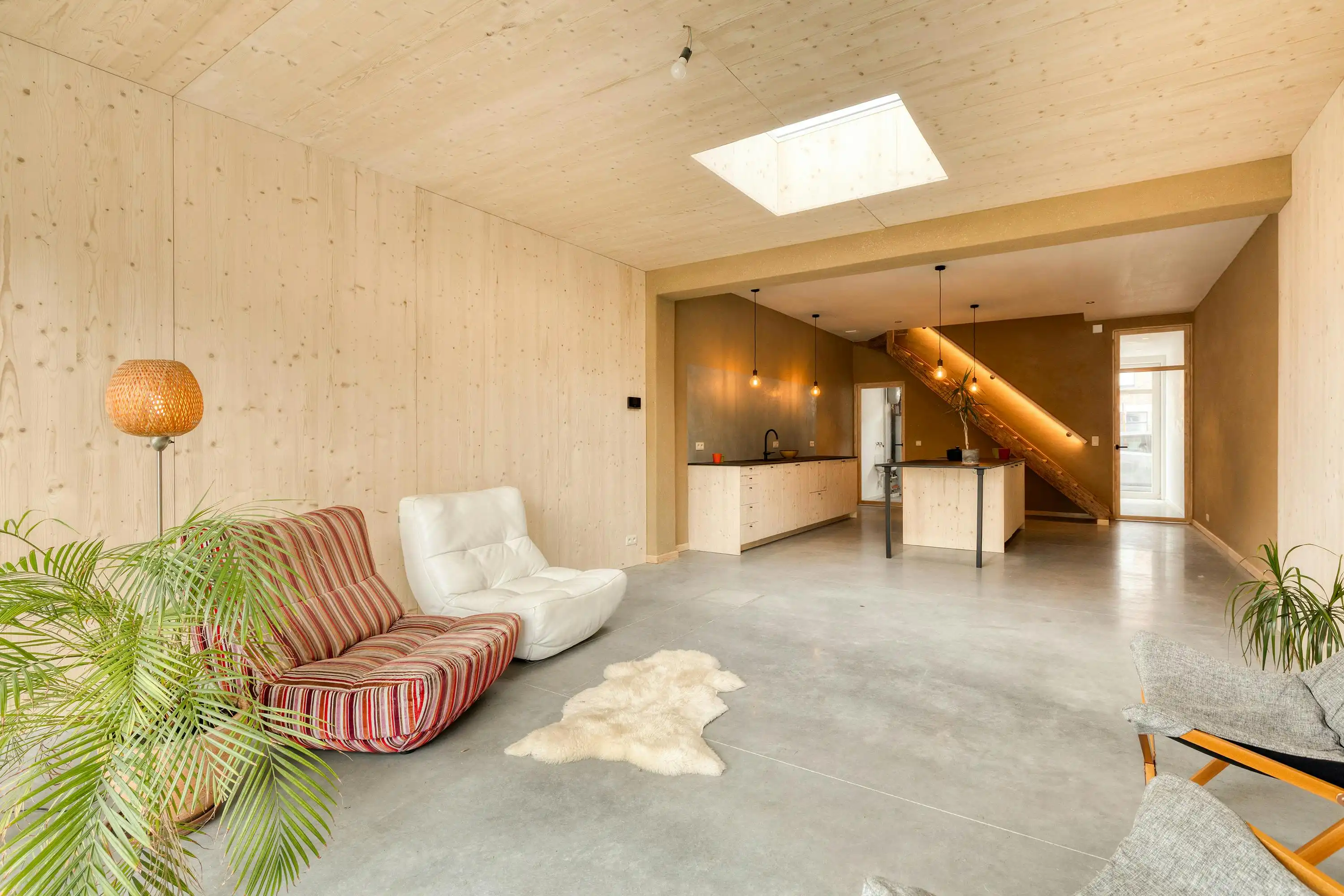 High-end gerenoveerd huis te koop in Brugge foto 3