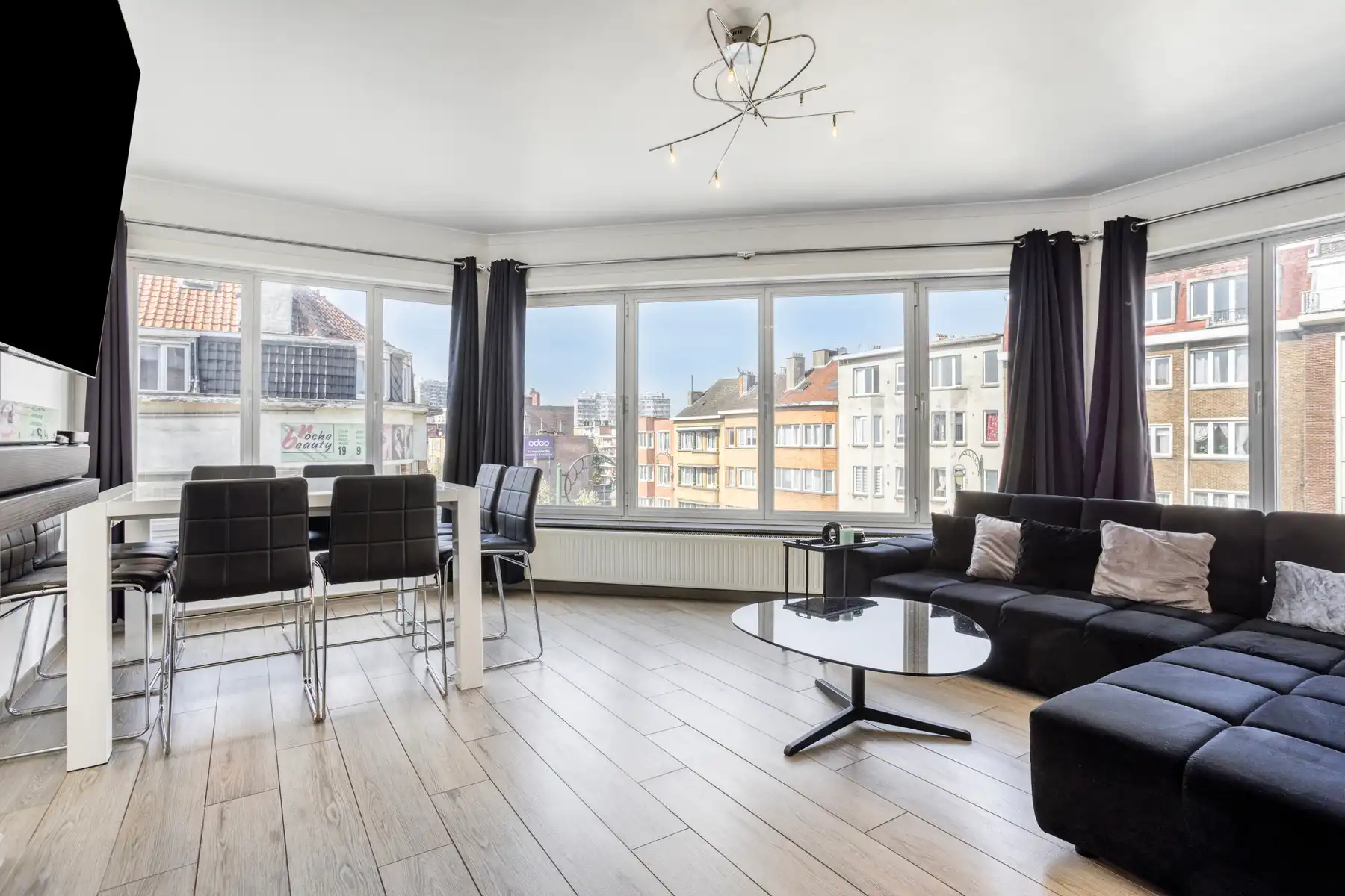 Lichtrijk app met 2 slaapkamers | instapklaar | foto 2