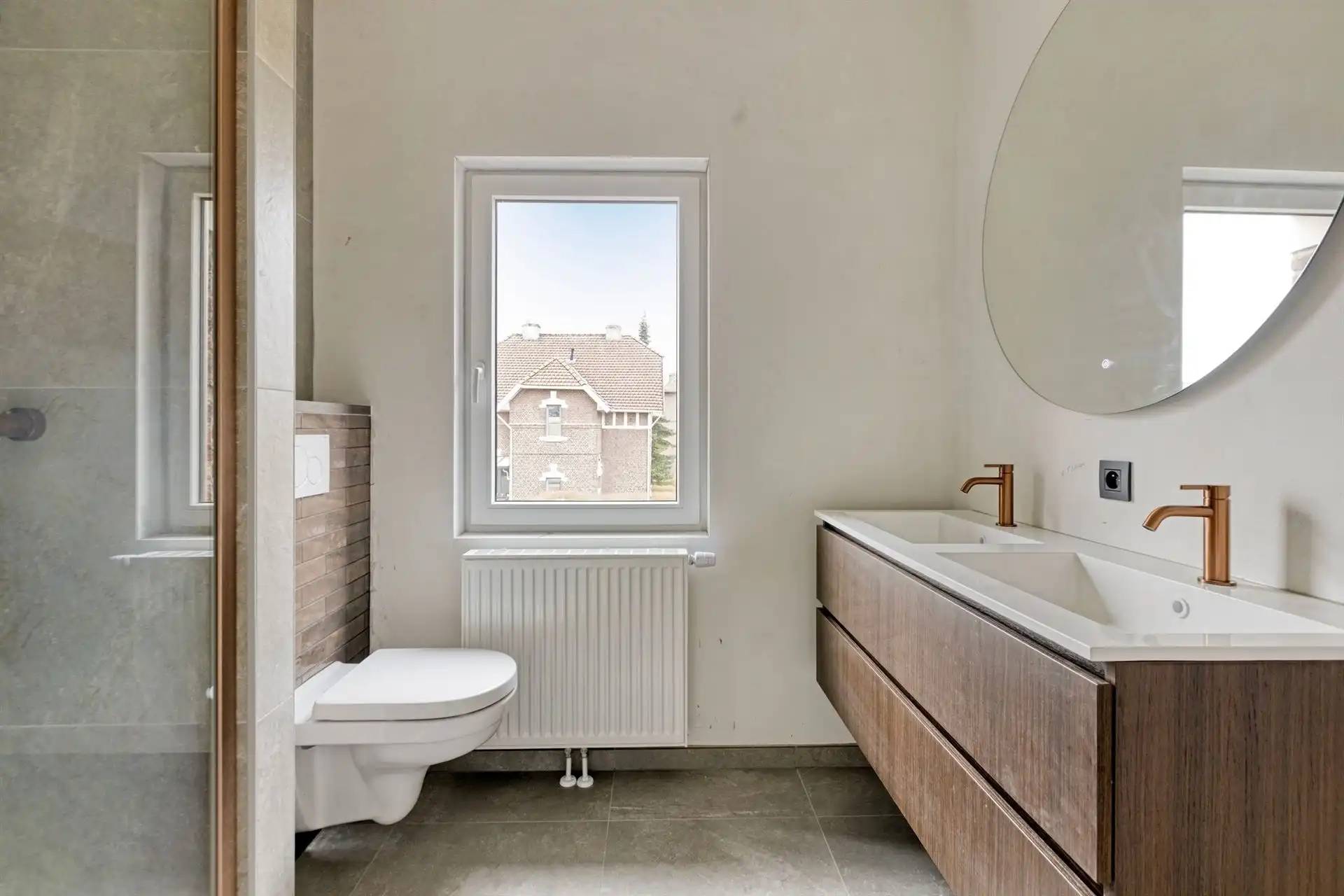 Gerenoveerde mijnwerkerswoning Louis Mercierlaan 15, Maasmechelen foto 22