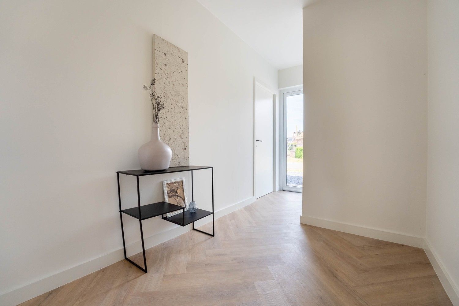 Volledig gerenoveerde woning op een perceel van 1670m² met een open zicht over de weiland nabij de Nederlandse grens foto 4