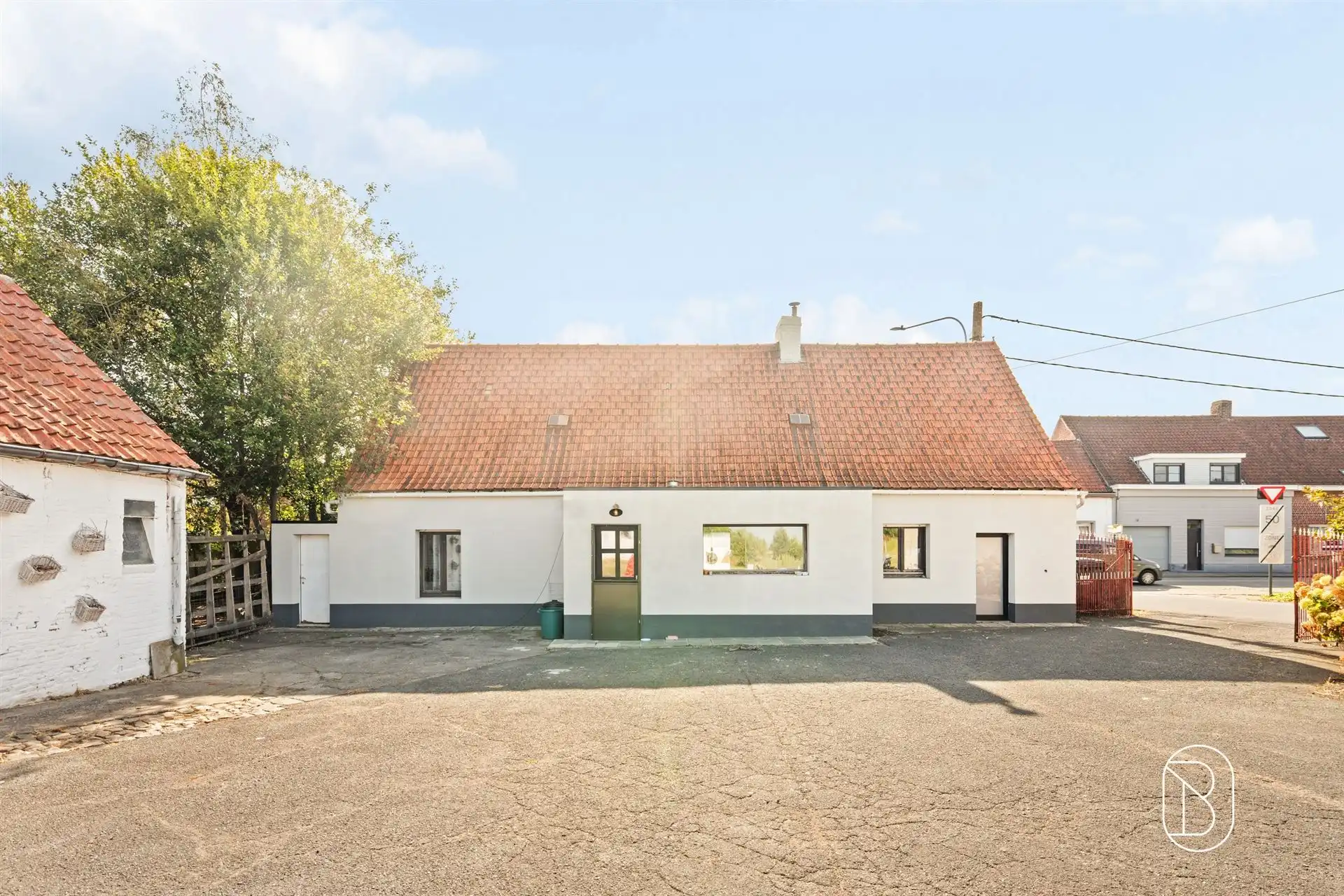 Prachtig gelegen karaktervolle hoeve met verzichten foto 8