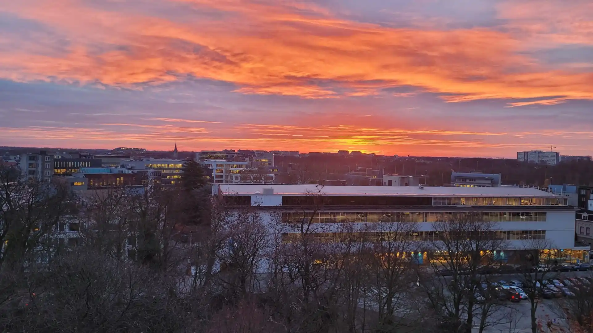 Volledig gerenoveerd en instapklaar appartement 121m² + 26m² terras foto 17