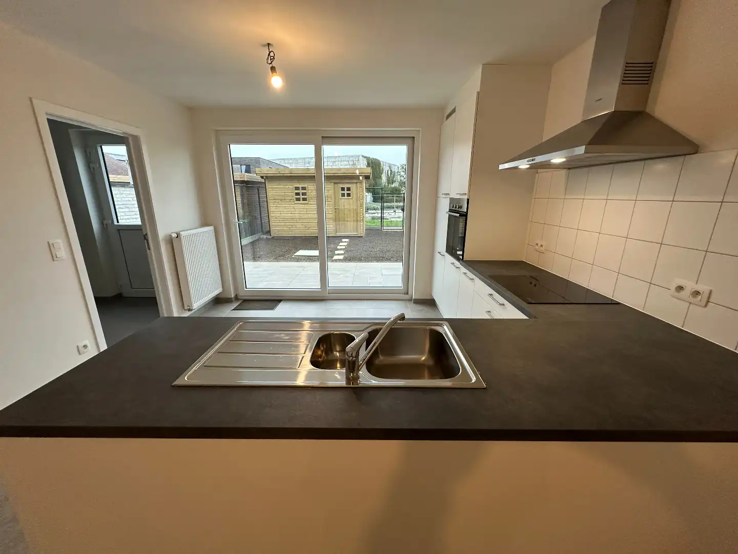 Mooie nieuwbouwwoning met 3 slpk en tuin, rustig gelegen in Torhout Wijnendale foto 6