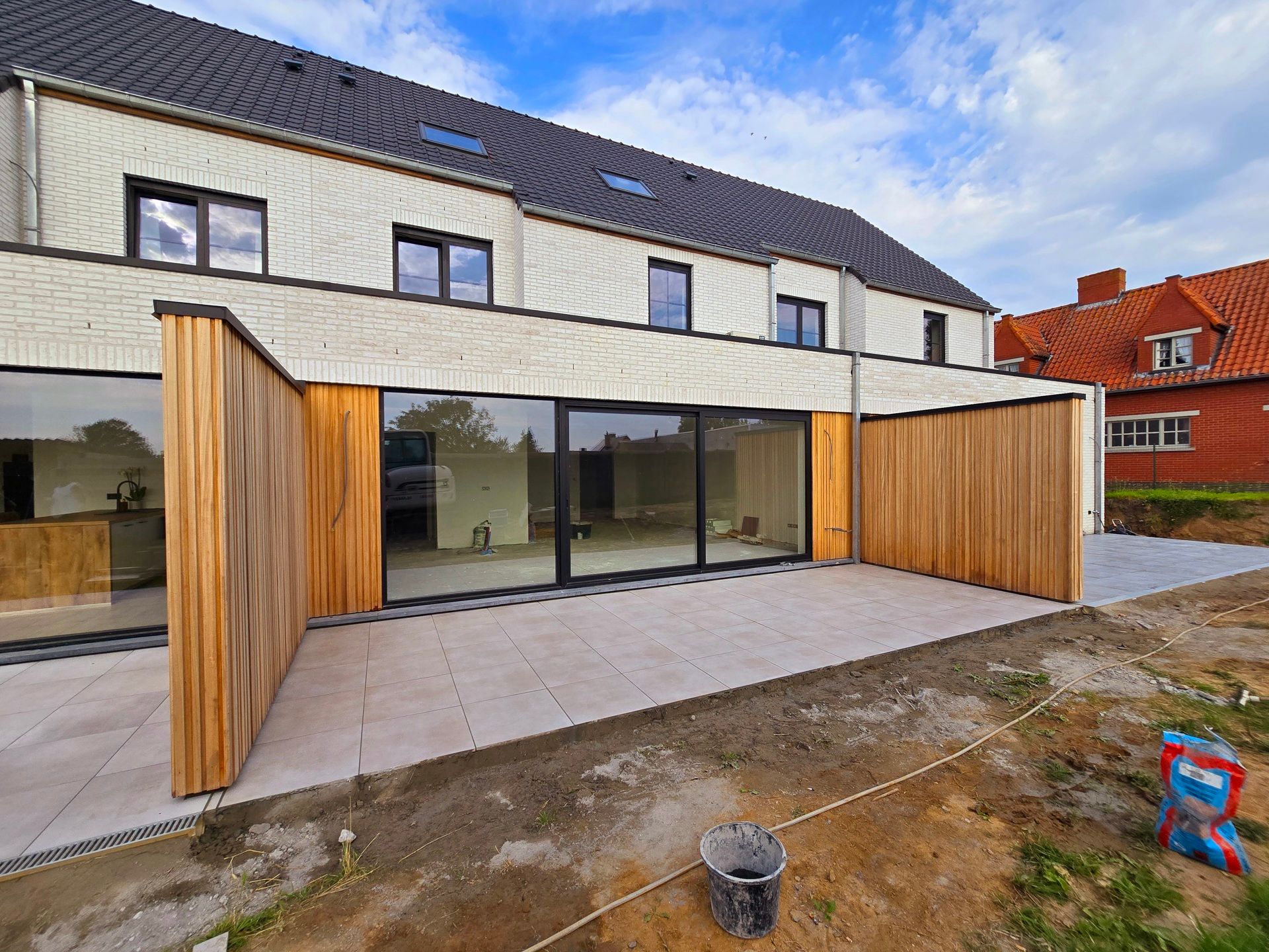 Gesloten bebouwing met drie slaapkamers foto 13