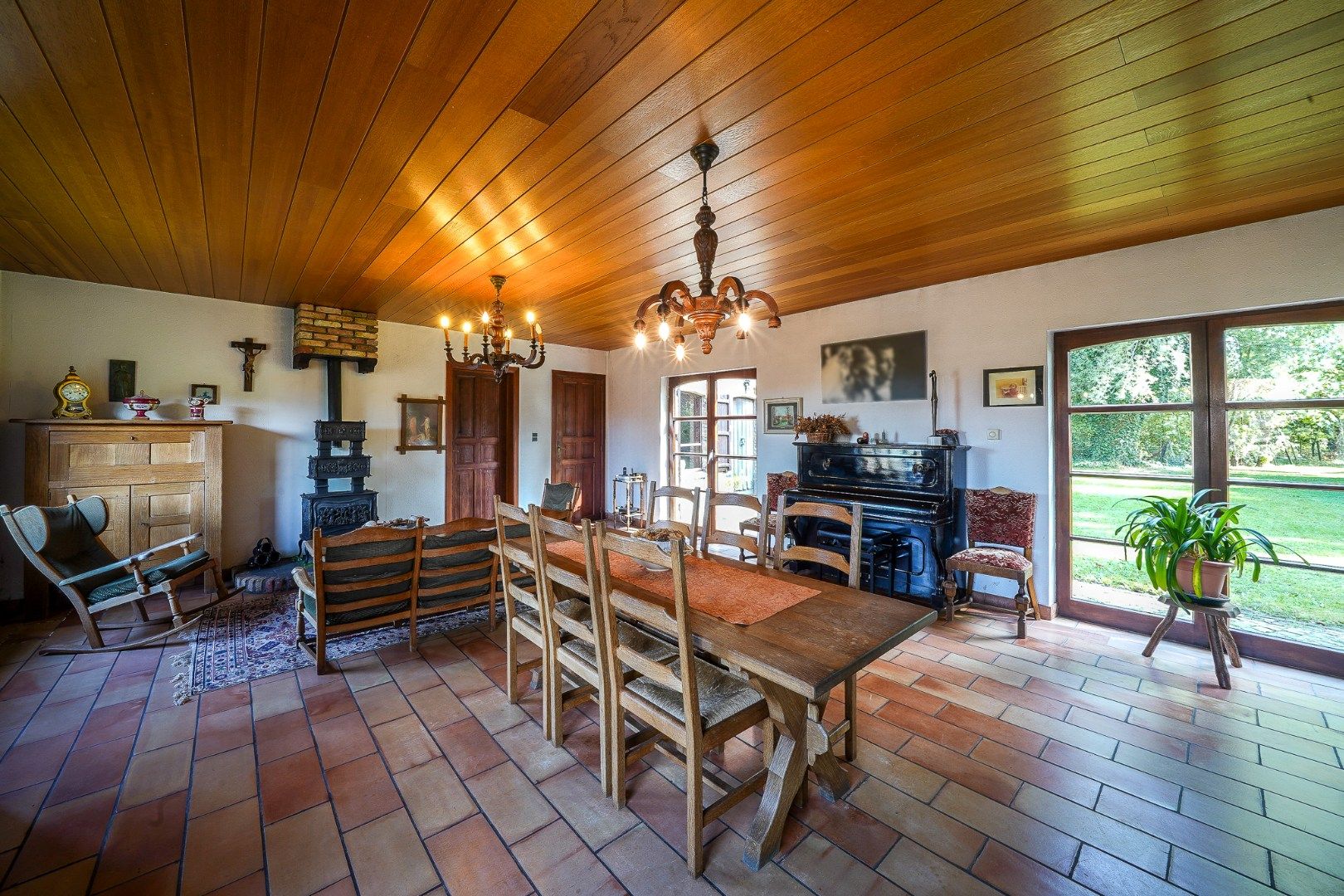 Alleenstaande woning op 2.899 m² in prachtige groene omgeving foto 10