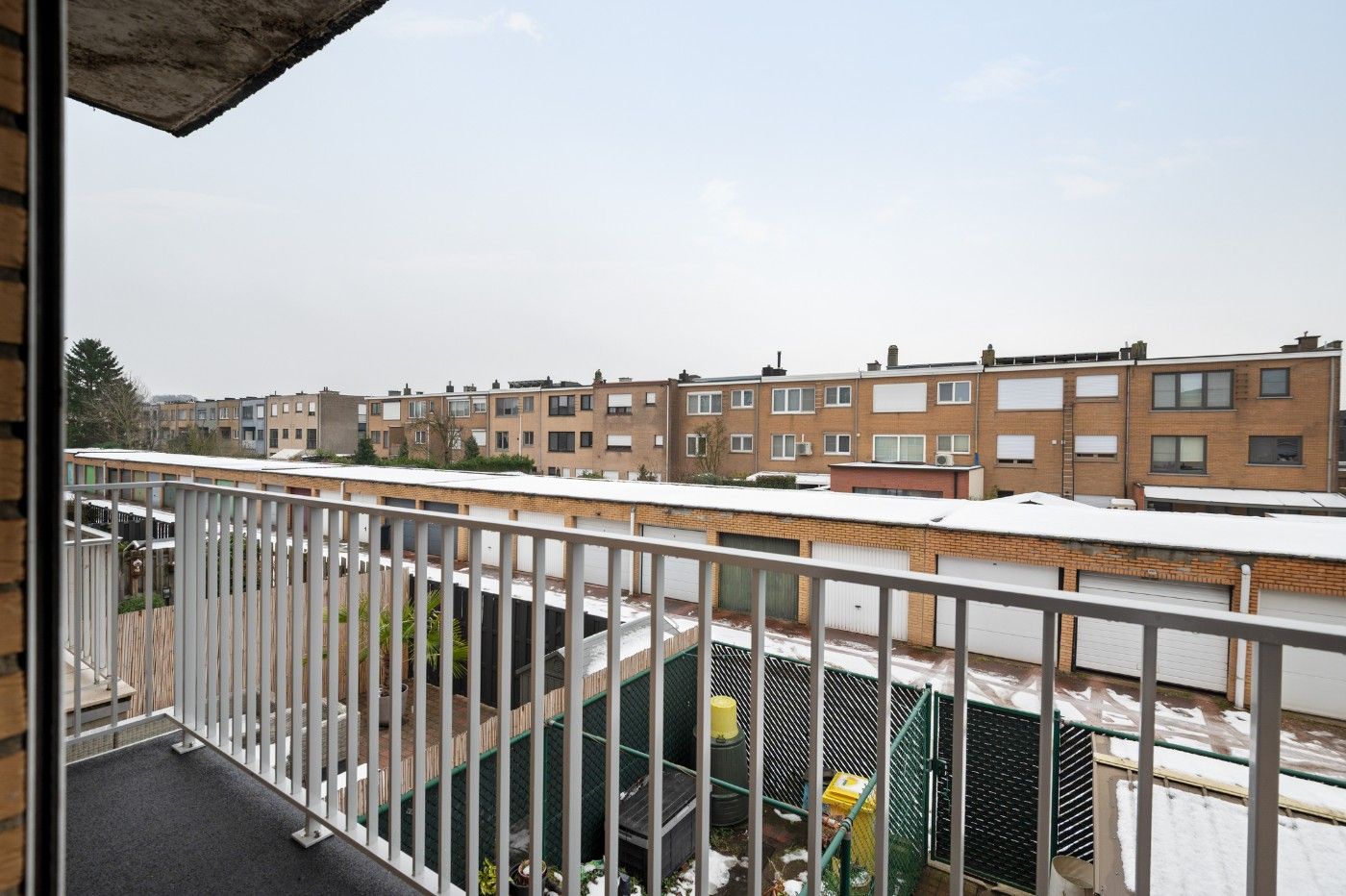 Gezellig app. op 1e verd. met 2 slpk., terras en garage foto 13