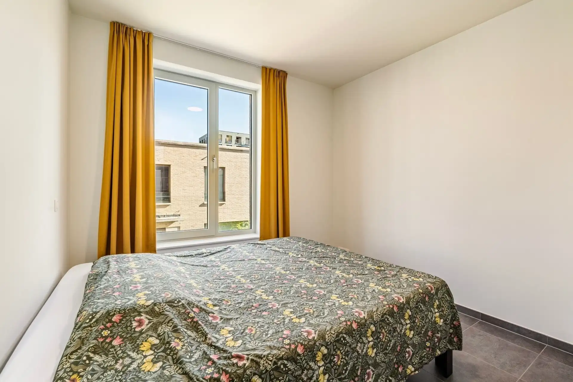 Modern en instapklaar 2 slaapkamer appartement in de Regattawijk met autostaanplaats foto 8