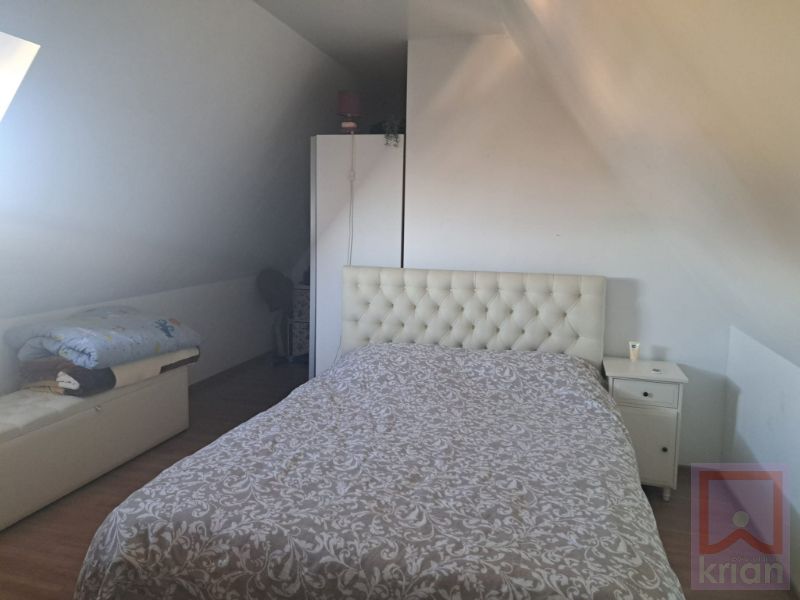 PRACHTIGE RECENTE DUPLEX 3 SLPK MET GARAGE foto 14