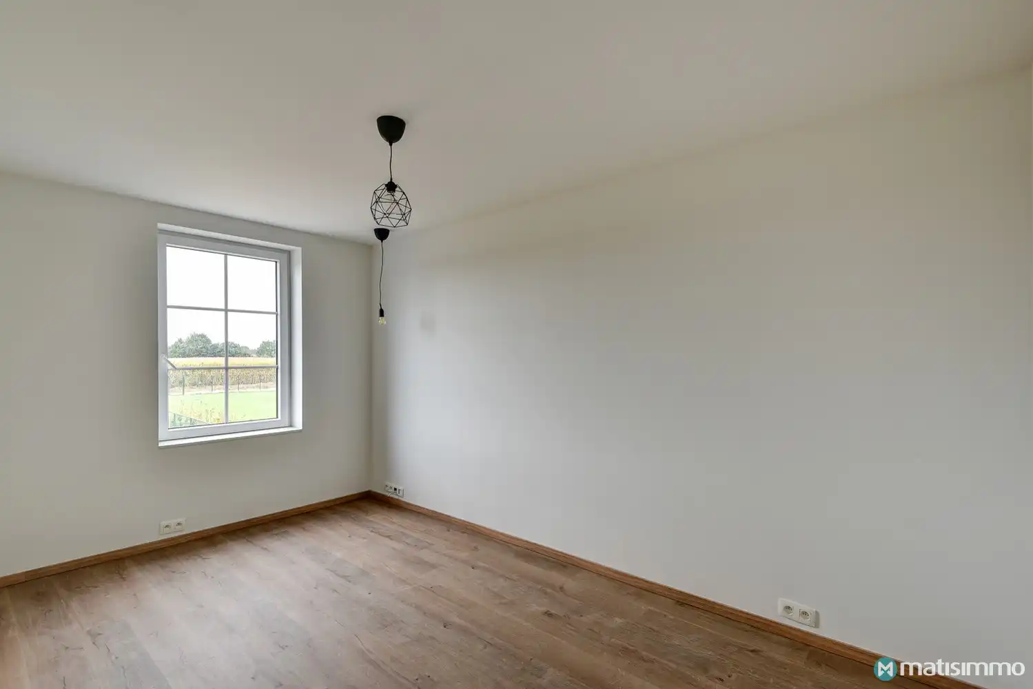 RUIME NIEUWBOUWWONING MET 4 SLAAPKAMERS EN RUIME TUIN TE MARTENSLINDE (BILZEN) foto 16
