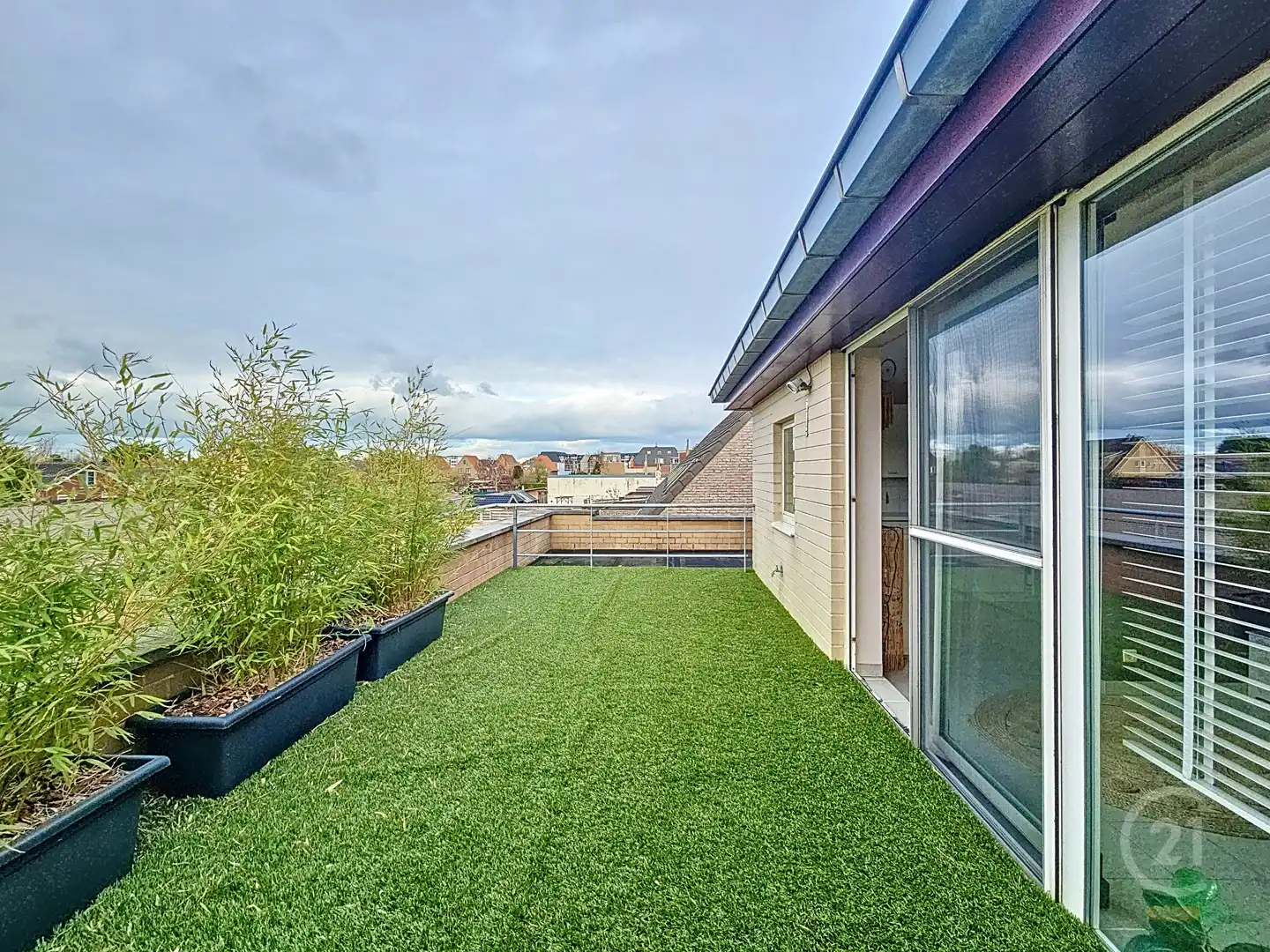 Ruim 2-slaapkamerappartement met terras – ook ideaal als investering foto 10