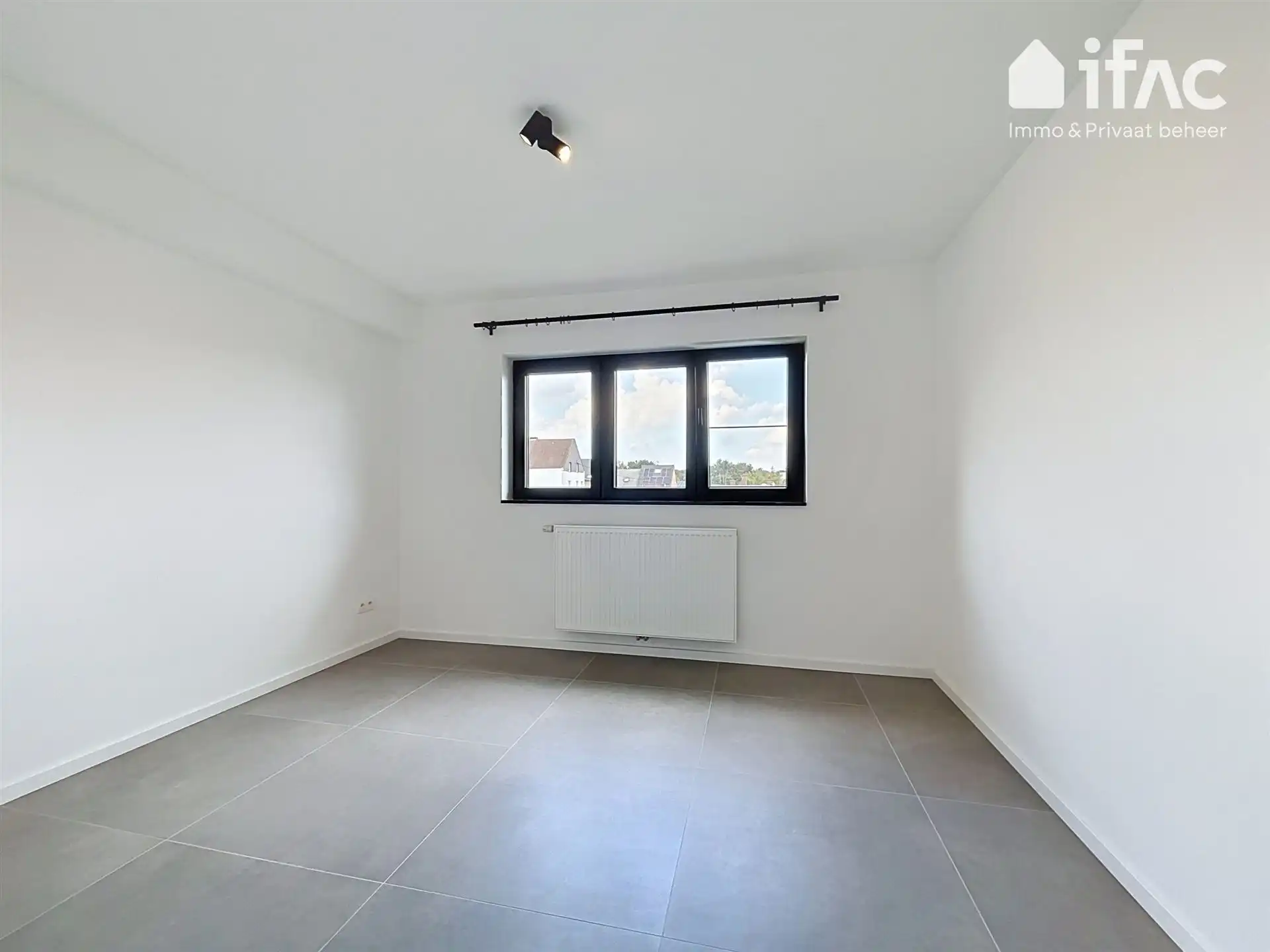 Modern appartement met terras en 2 slaapkamers foto 10