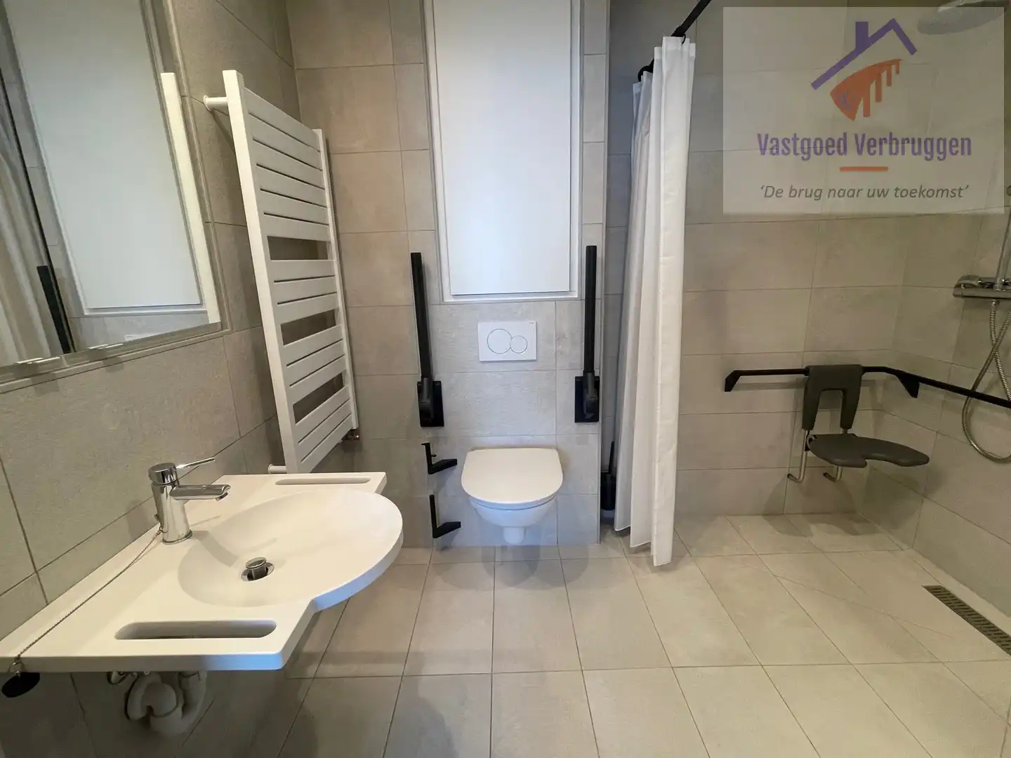 Moderne assistentieflat op toplocatie in centrum Aalst foto 8