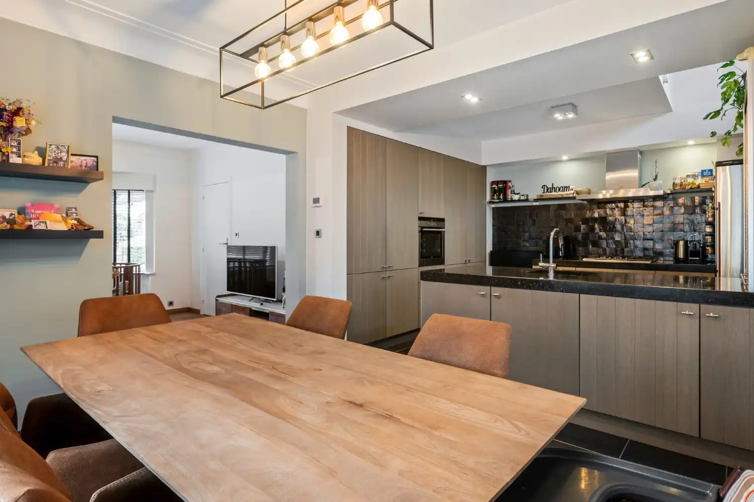 INSTAPKLARE WONING MET 2 SLAAPKAMERS EN MOOIE TUIN! foto 7