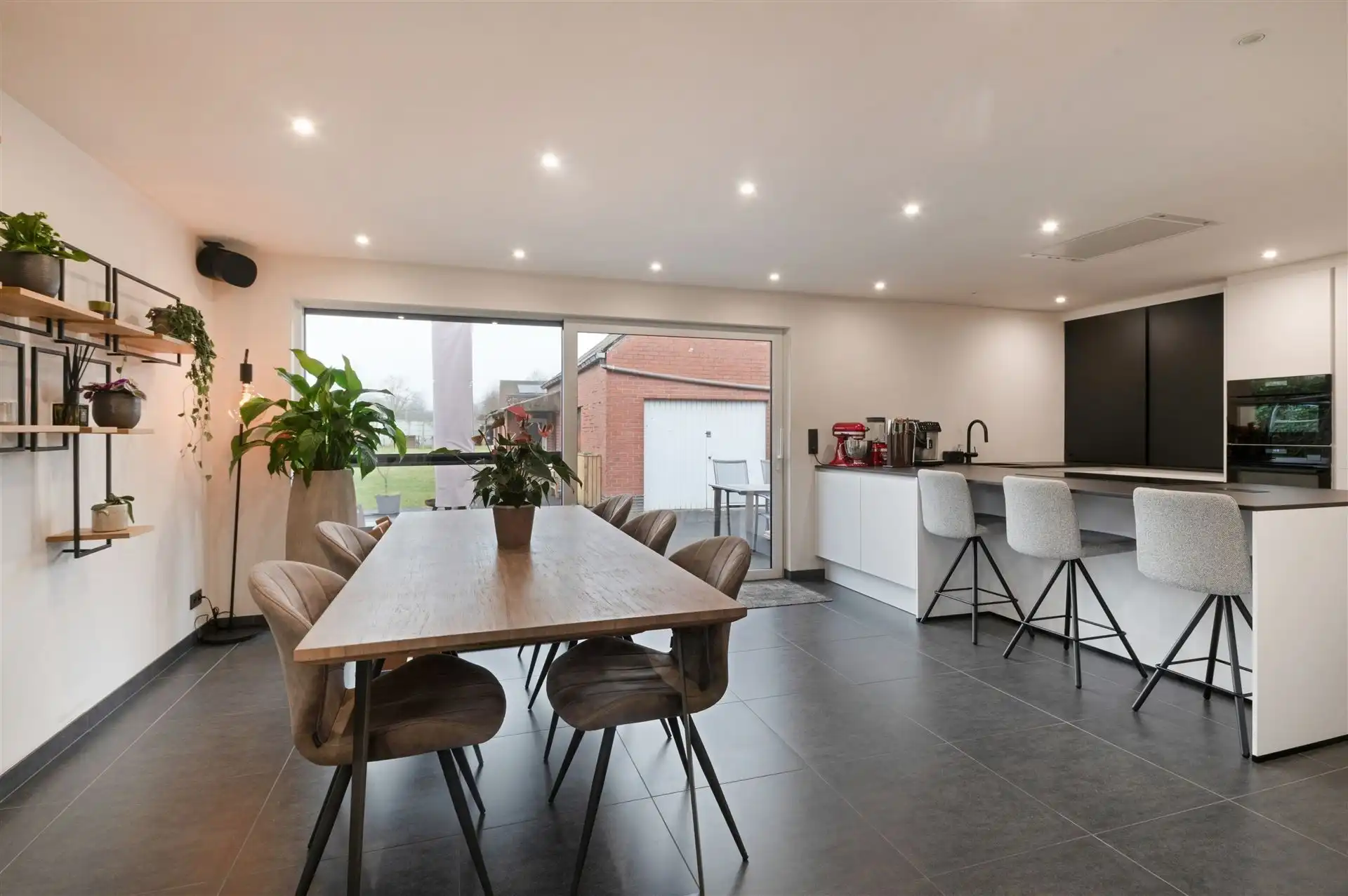 Instapklare woning met opslagruimte foto 6