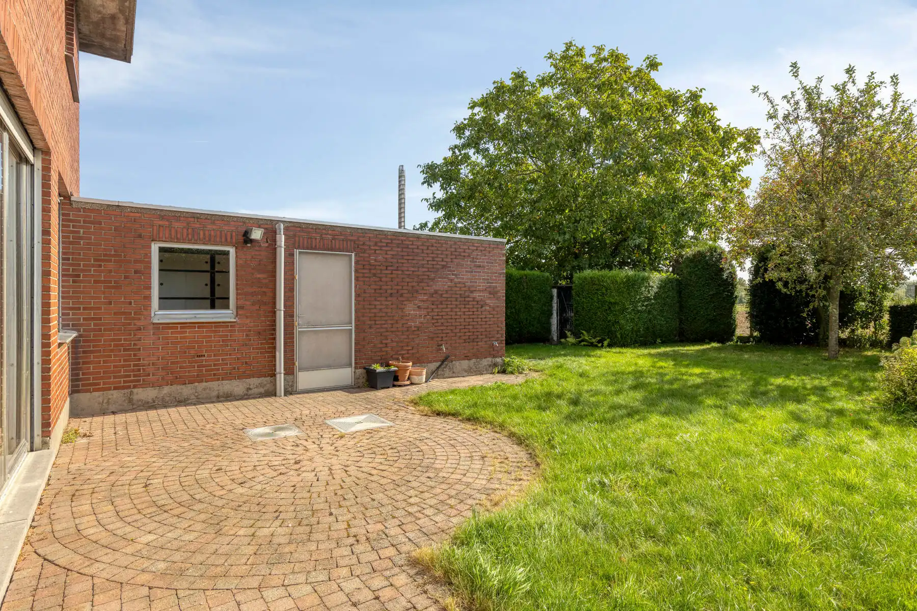 Landelijk gelegen woning in Baardegem met tuin en garage foto 23