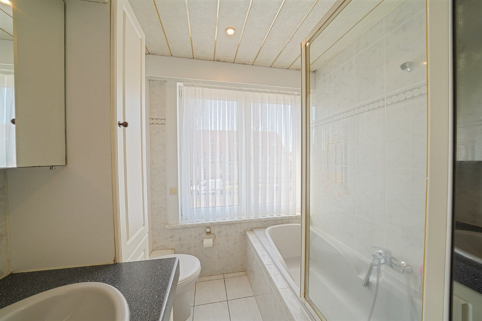 Ruime bel-étagewoning met garage en 3 slaapkamers foto 20