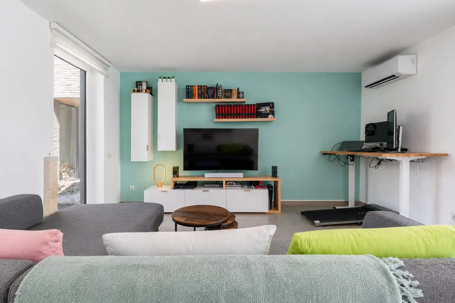 Gezinswoning met drie slaapkamers op toplocatie foto 3