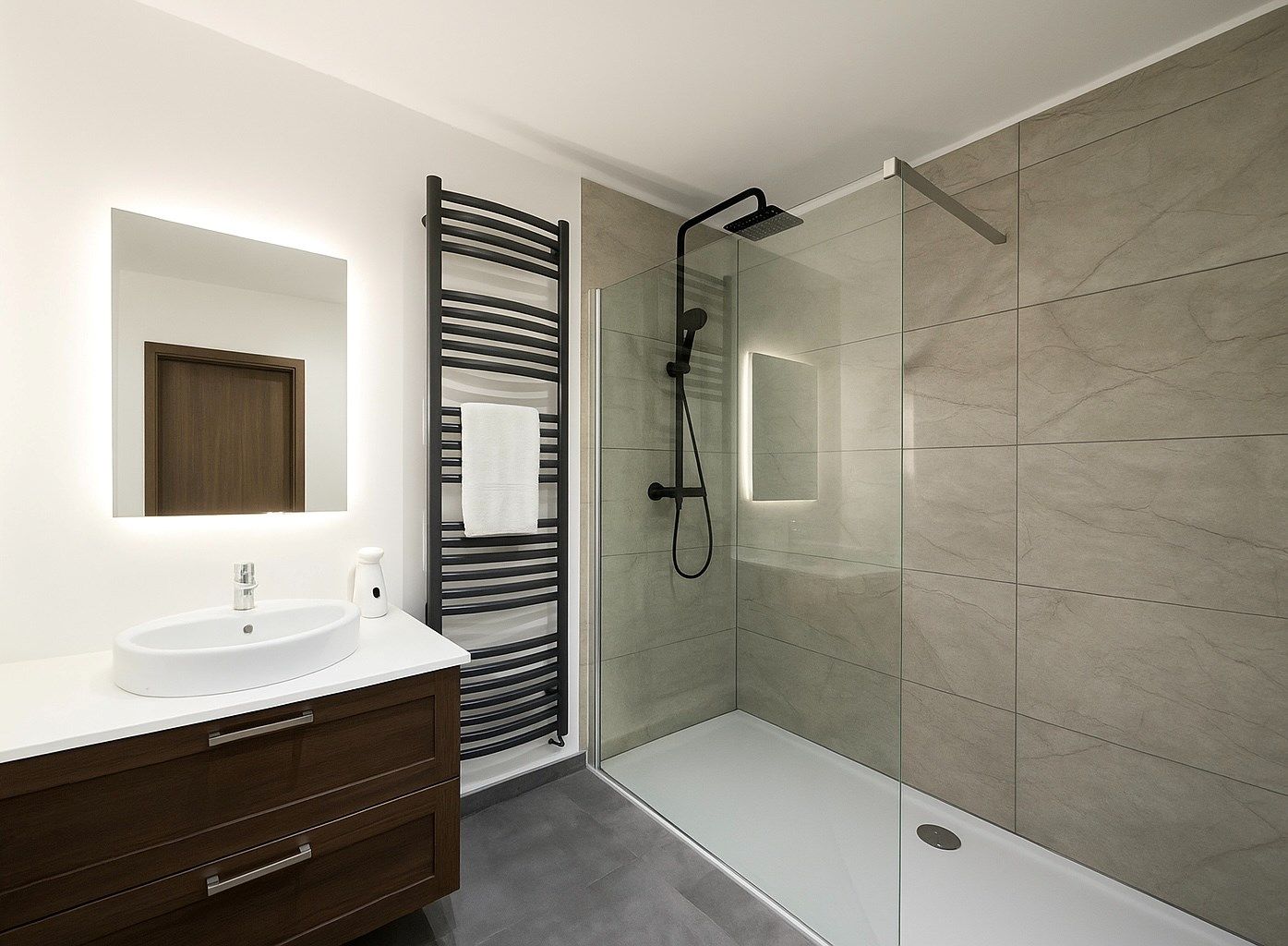 Klaar om te betrekken: Moderne stadswoning met tuin te koop in Sint-Niklaas! foto 6