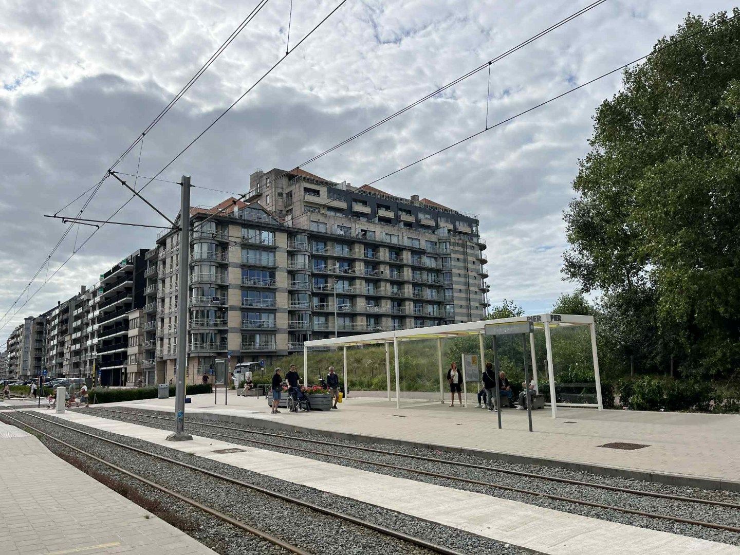 Verzorgde studio met prachtig zeezicht foto 16