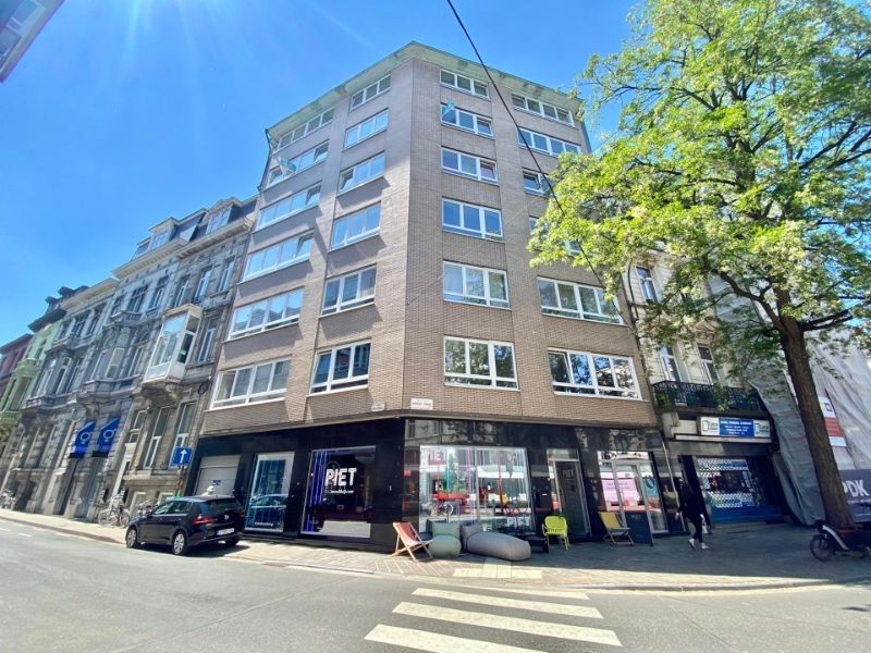 Garage te huur H. Lippensplein 2-22/STP7 - 9000 Gent