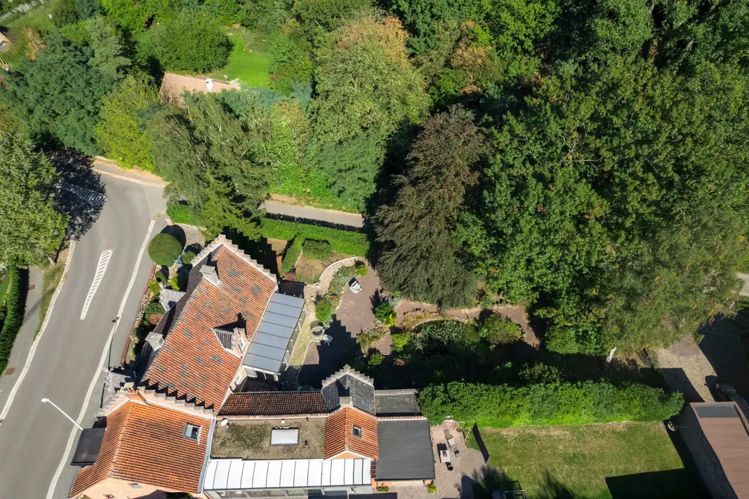 UITZONDERLIJK LANDHUIS OP PERCEEL VAN 1.194 m²! foto 27