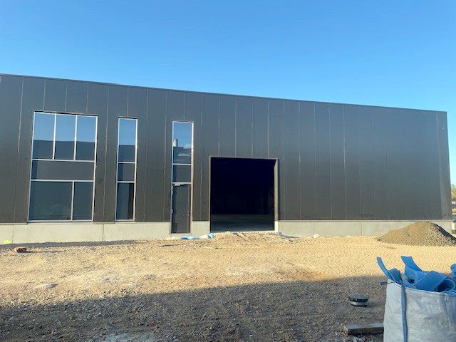 Nieuwbouw bedrijfspanden te koop foto {{pictureIndex}}
