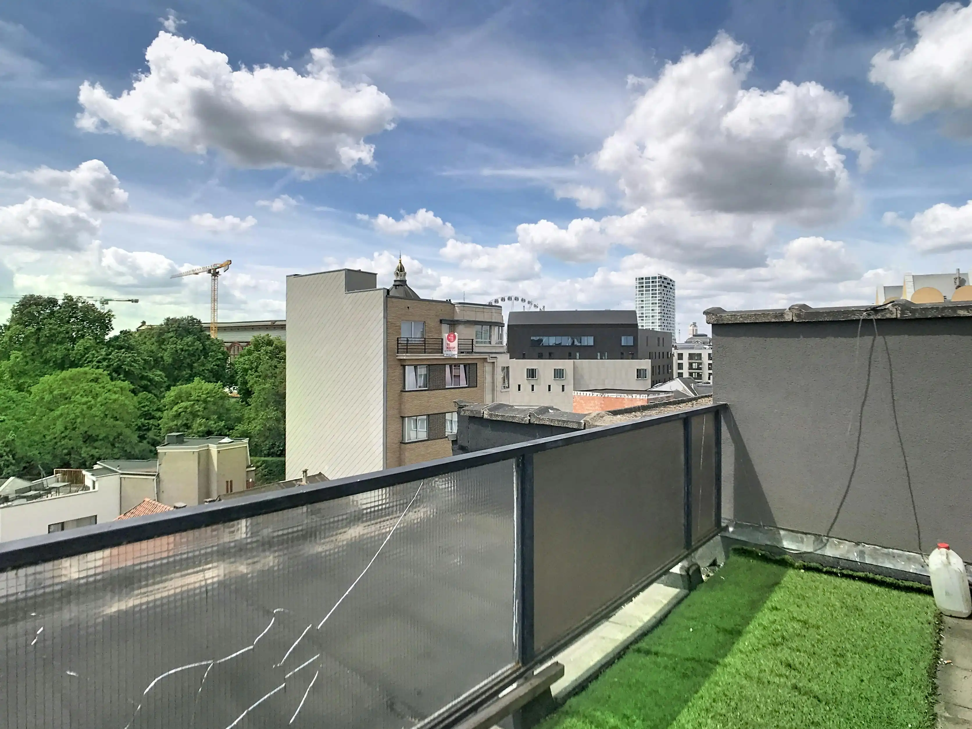Op te frissen, lichtrijke studio ca. 41m² te koop in Antwerpen foto 6
