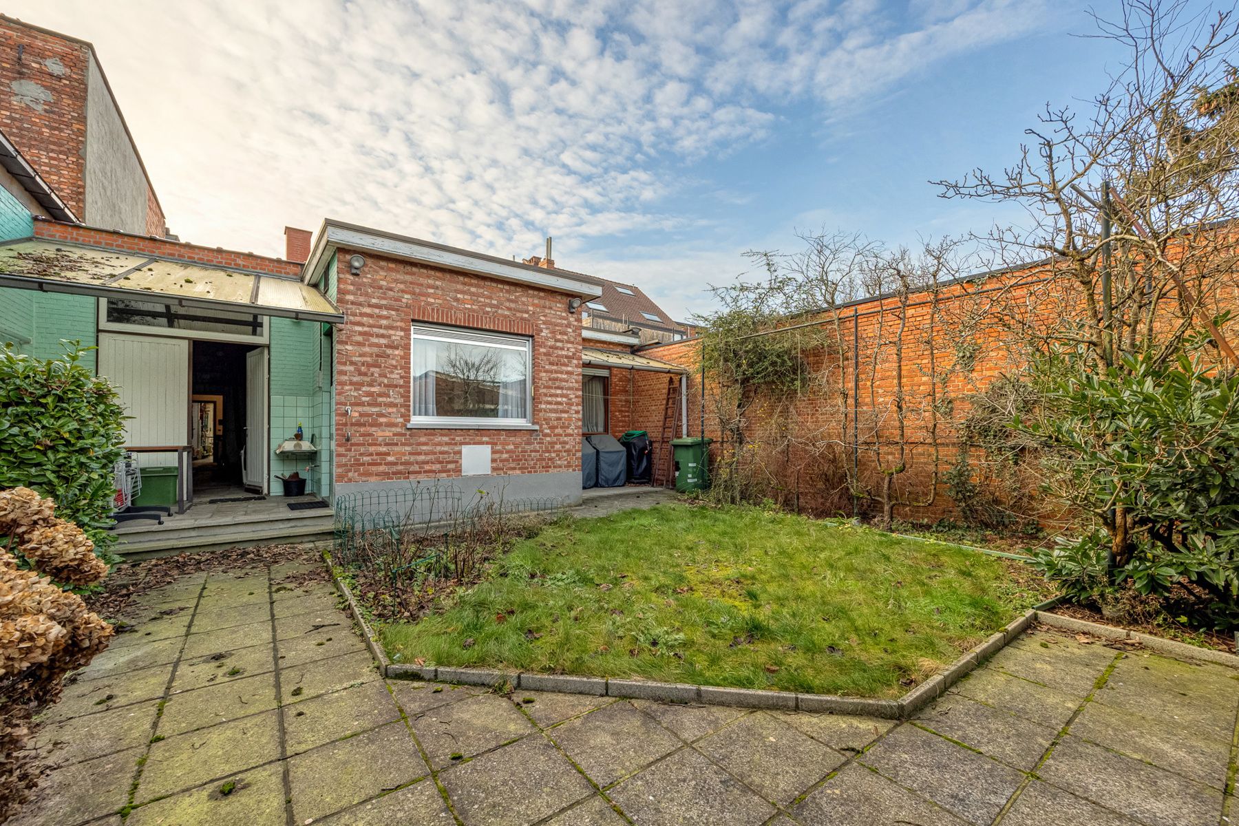 Te renoveren handelshuis in het dorpscentrum van Mariaburg  foto 17