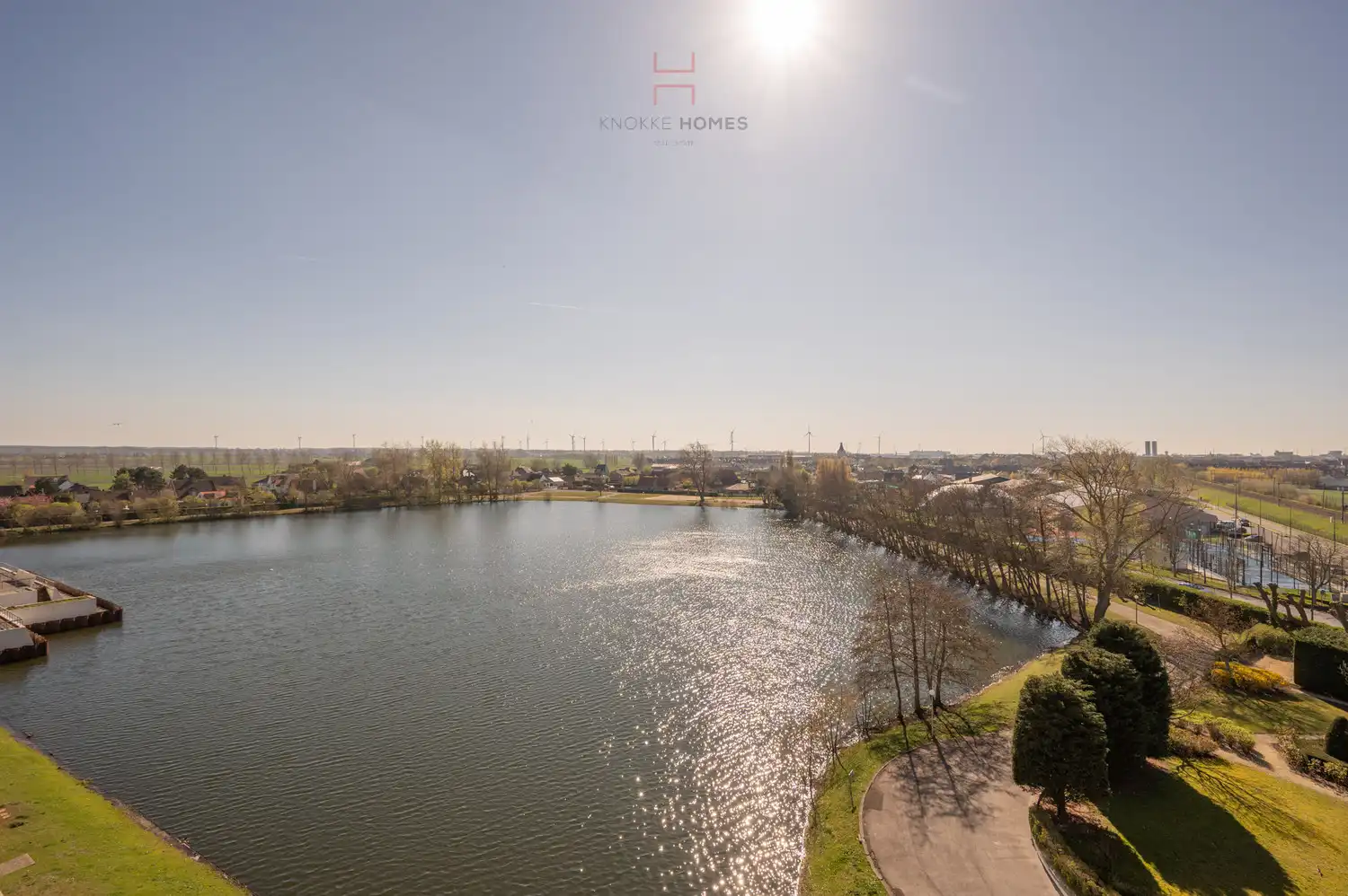 Riant appartement met open zicht over het meer van Duinbergen foto 5