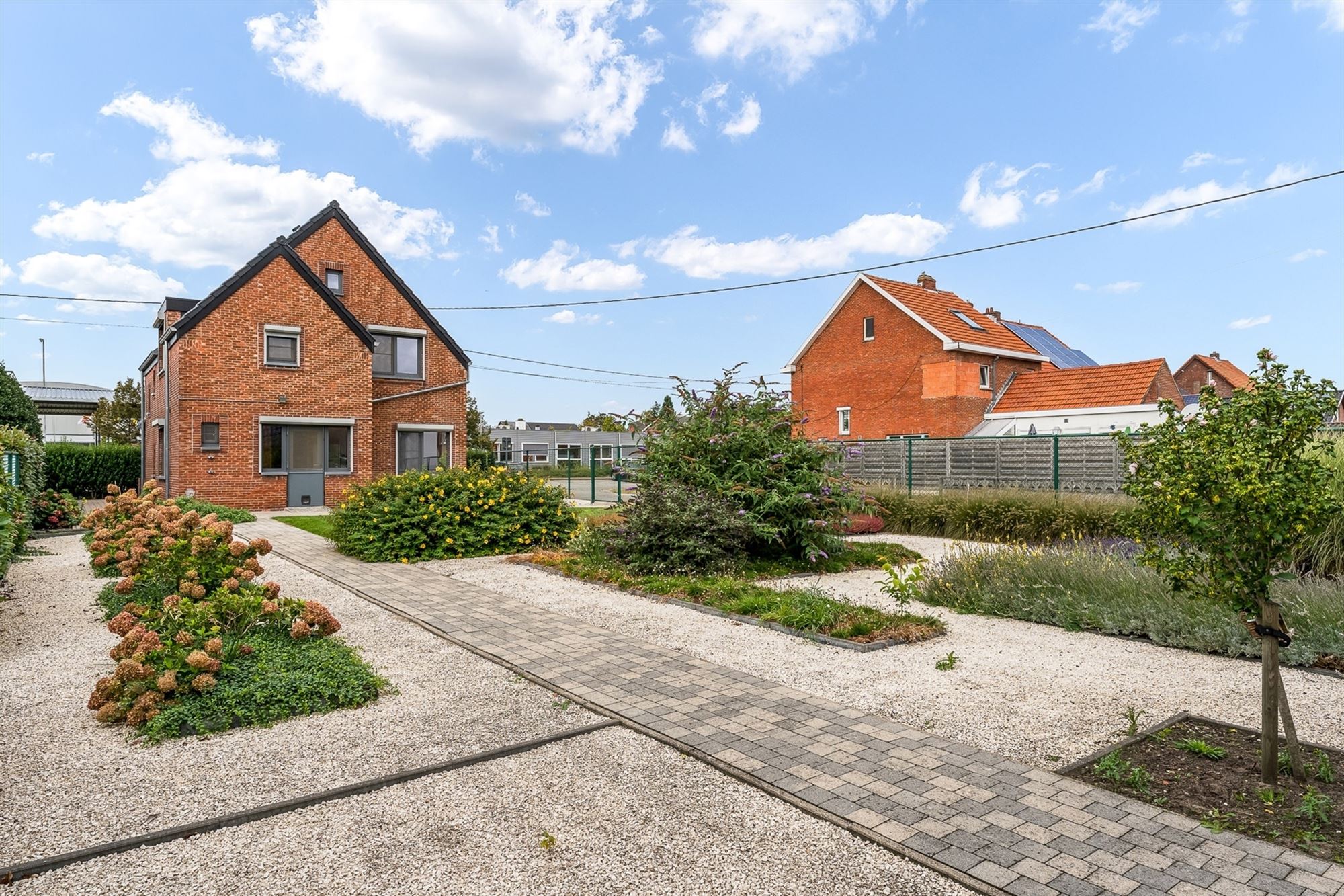 RECENT GERENOVEERDE WONING MET 2 SLAAPKAMERS UITERST RUSTIG GELEGEN OP EEN PERCEEL VAN 5A80CA foto 22