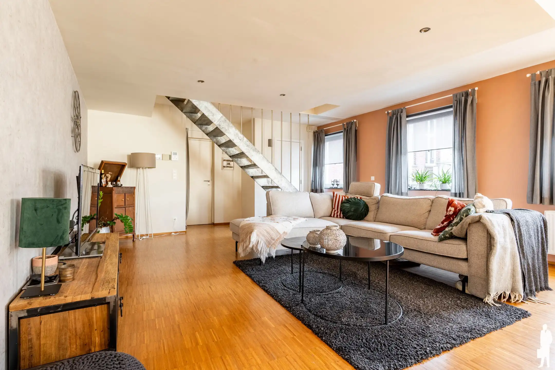 Duplexappartement met ruim terras (50m²!) gelegen in centrum van Hoogstraten foto 3