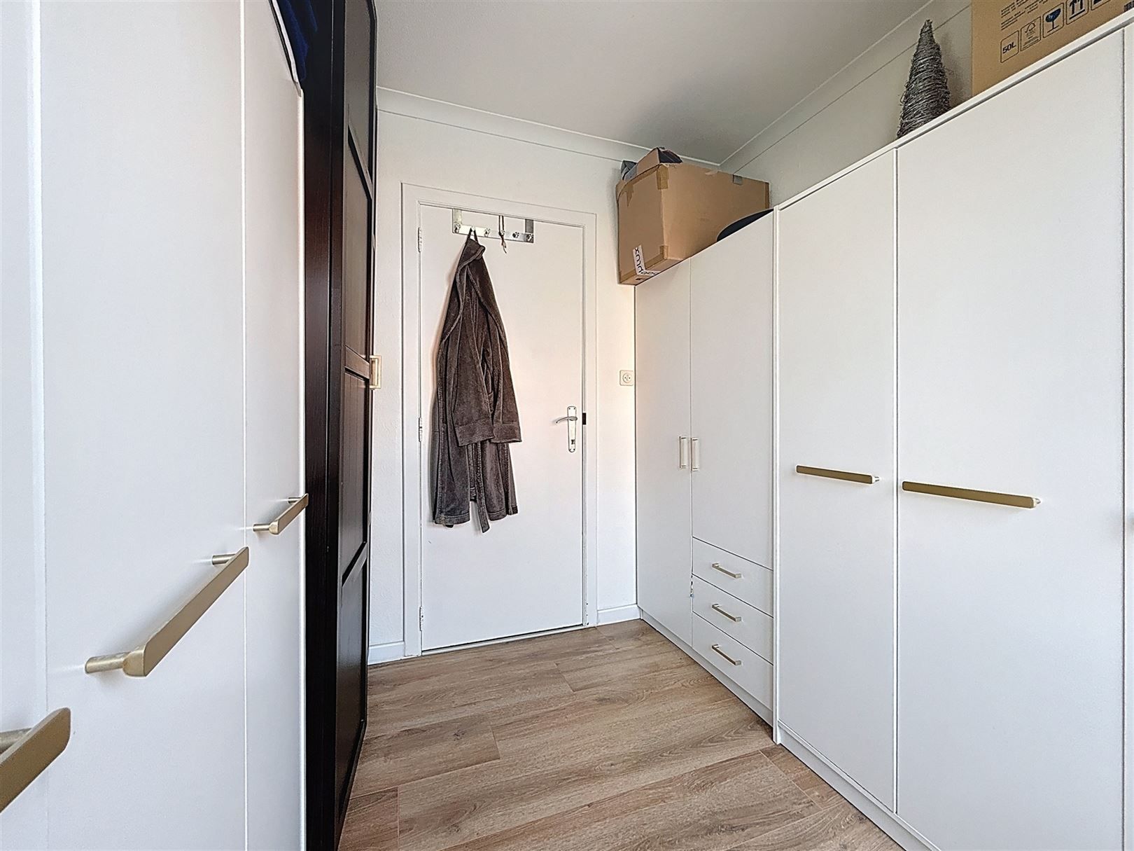 Open bebouwing, 3 slpks, tuin, terras, garage, 8a 67ca foto 26