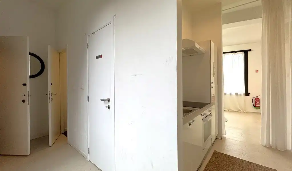 Kantoor in loftstijl te huur aan Ijzerlaanbrug te Antwerpen foto 10