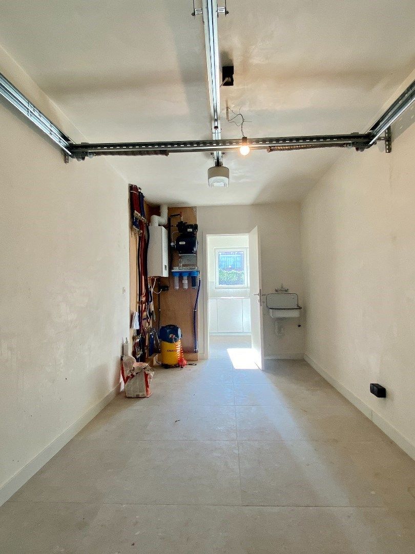 Gerenoveerde woning in doodlopende straat te Kuurne.  foto 19
