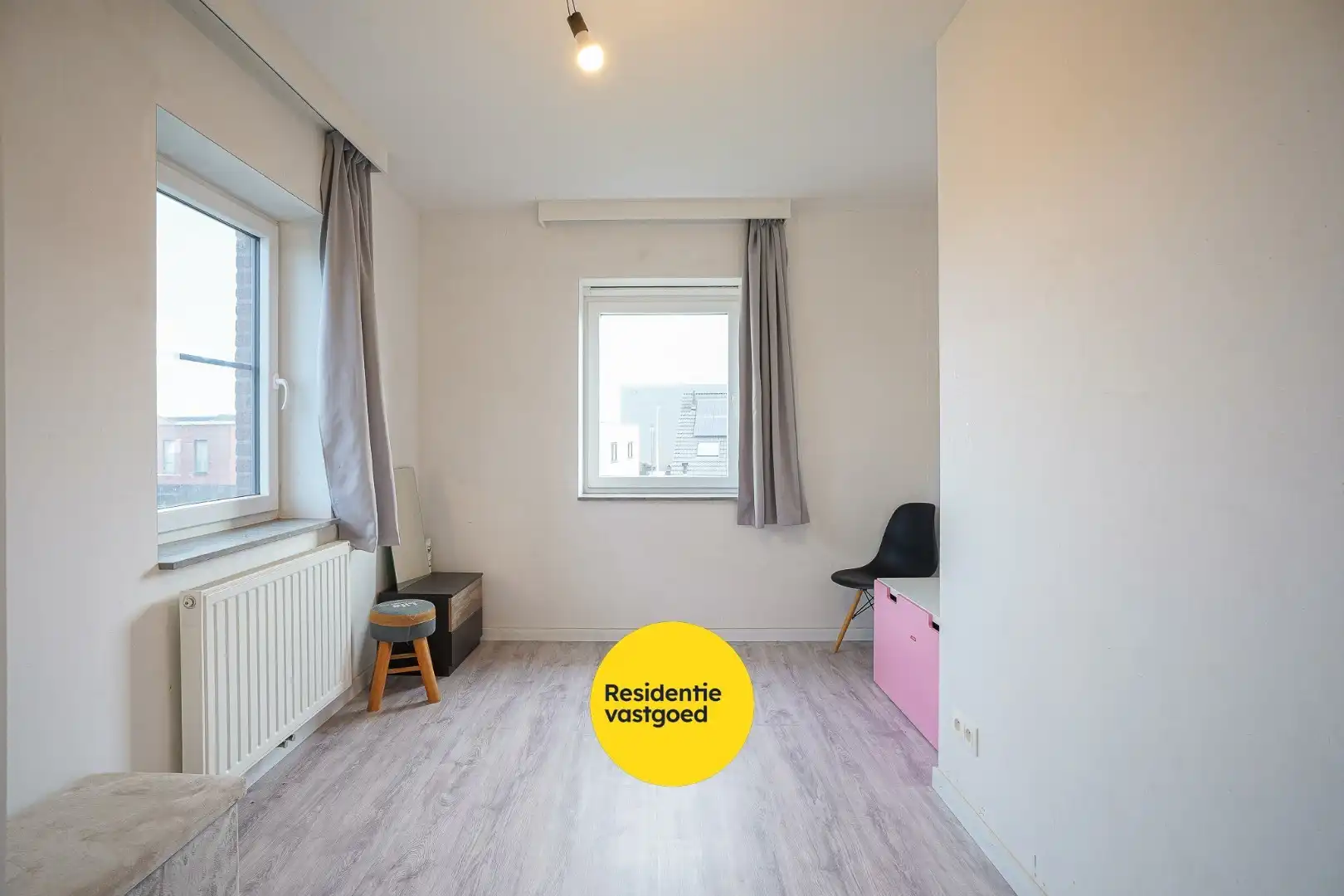 Recente woning op landelijke ligging in Aartrijke foto 12